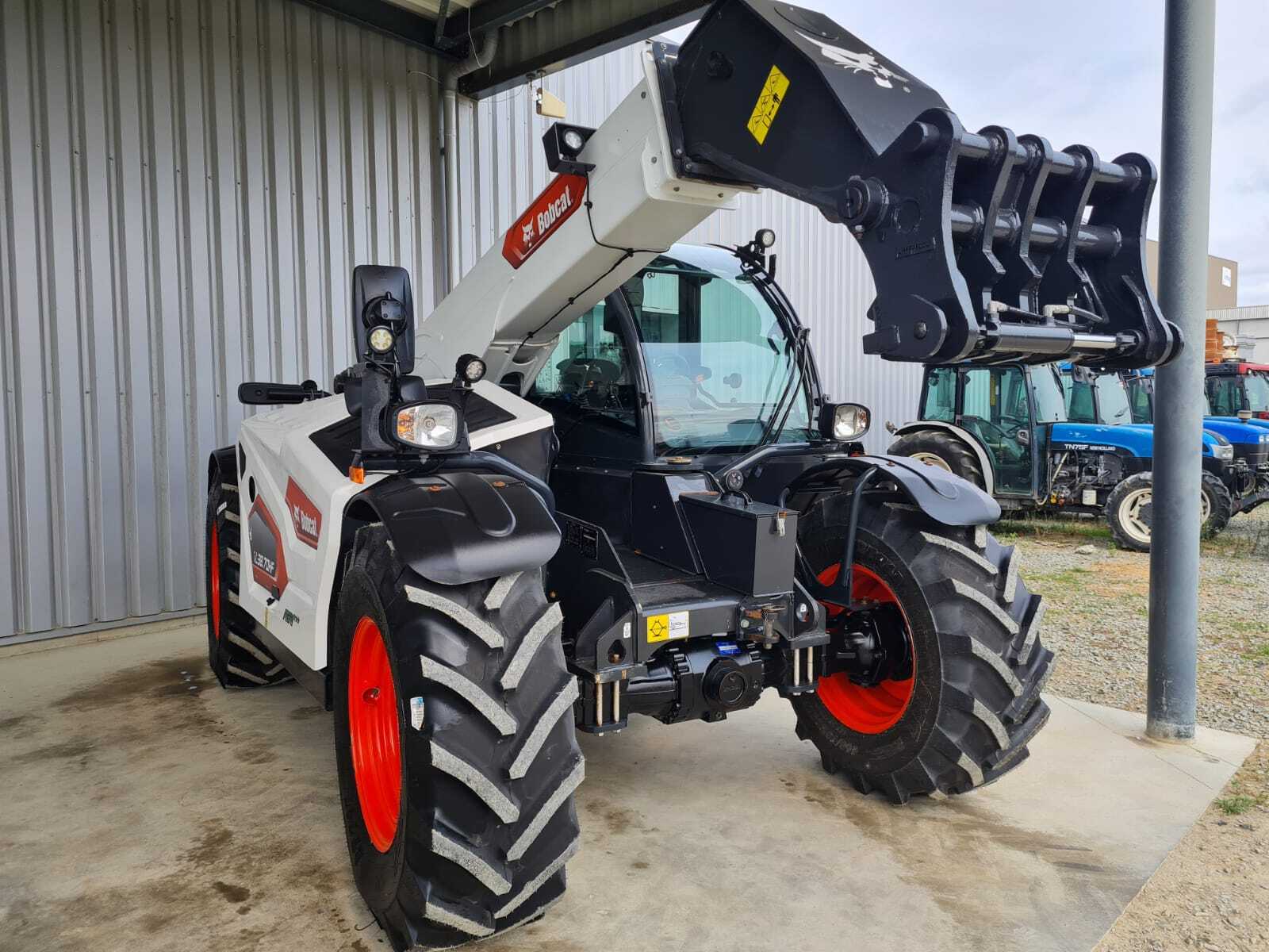 BOBCAT TL38.70HF AGRI