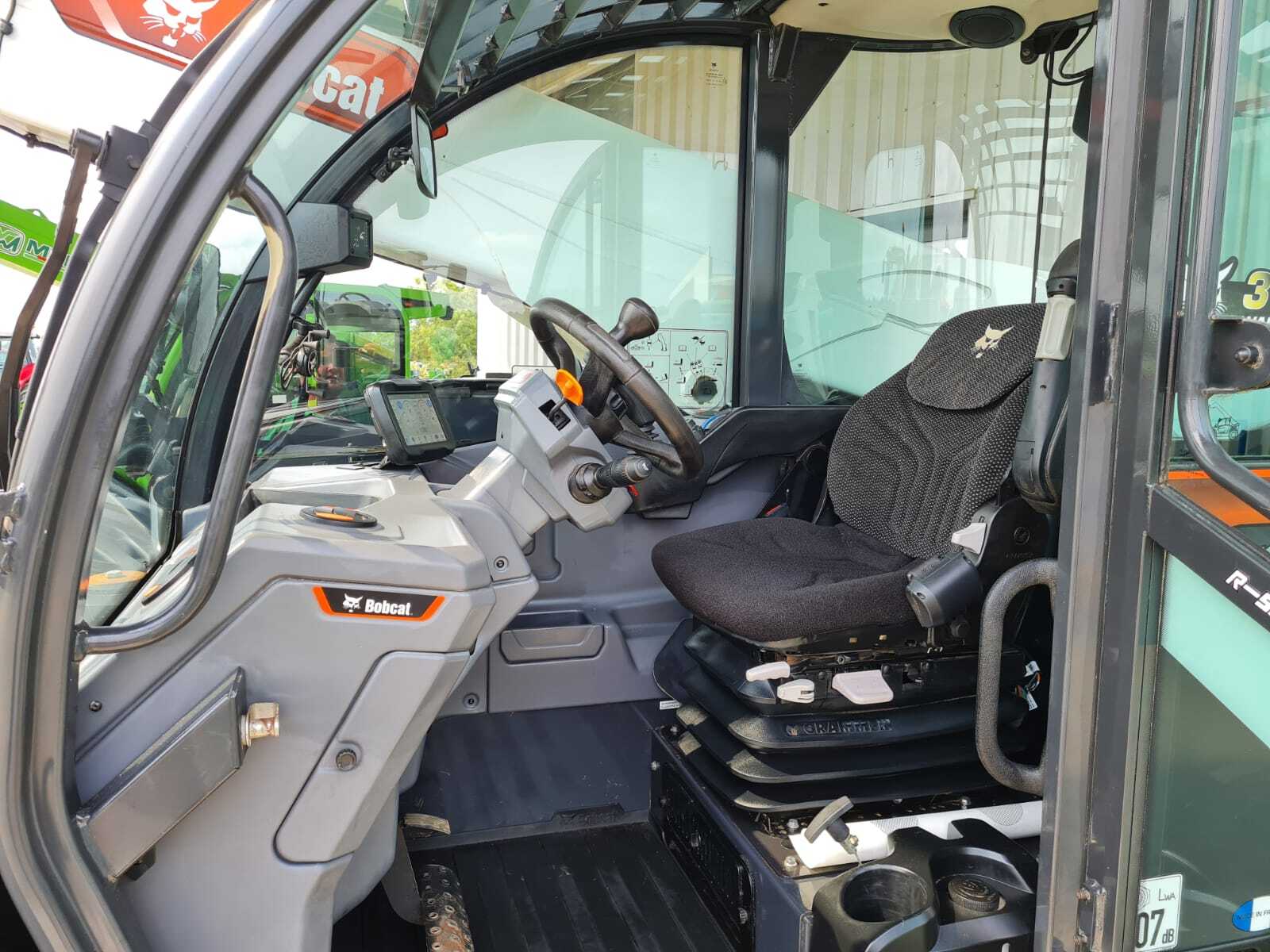 BOBCAT TL38.70HF AGRI