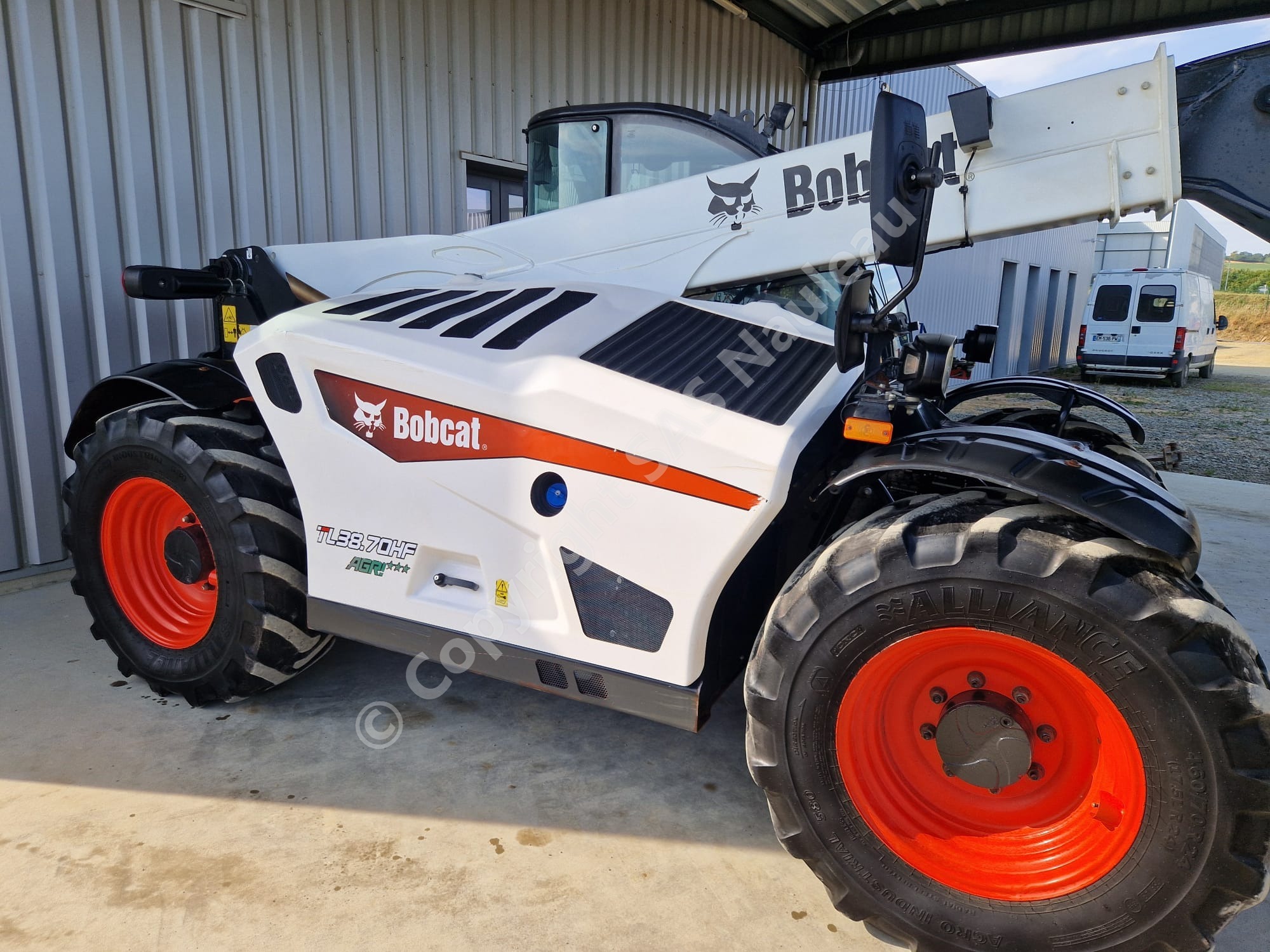 BOBCAT TL38.70HF AGRI
