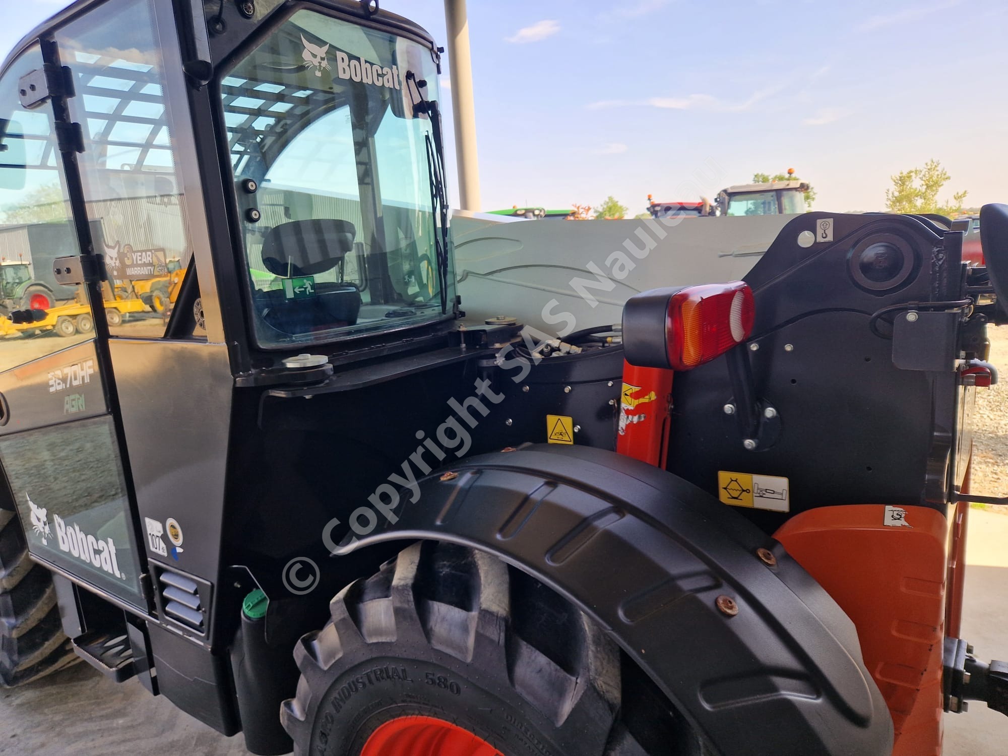 BOBCAT TL38.70HF AGRI