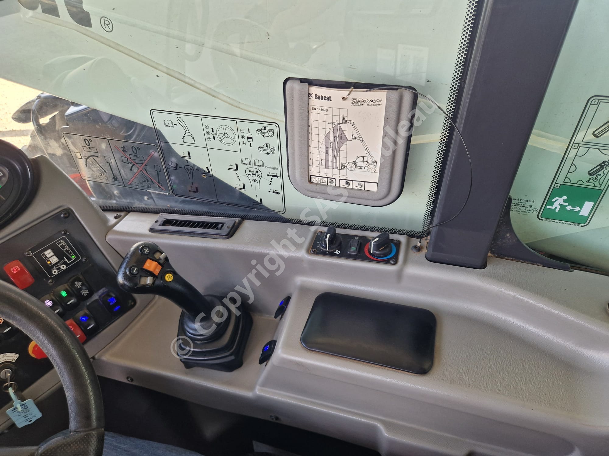 BOBCAT TL38.70HF AGRI