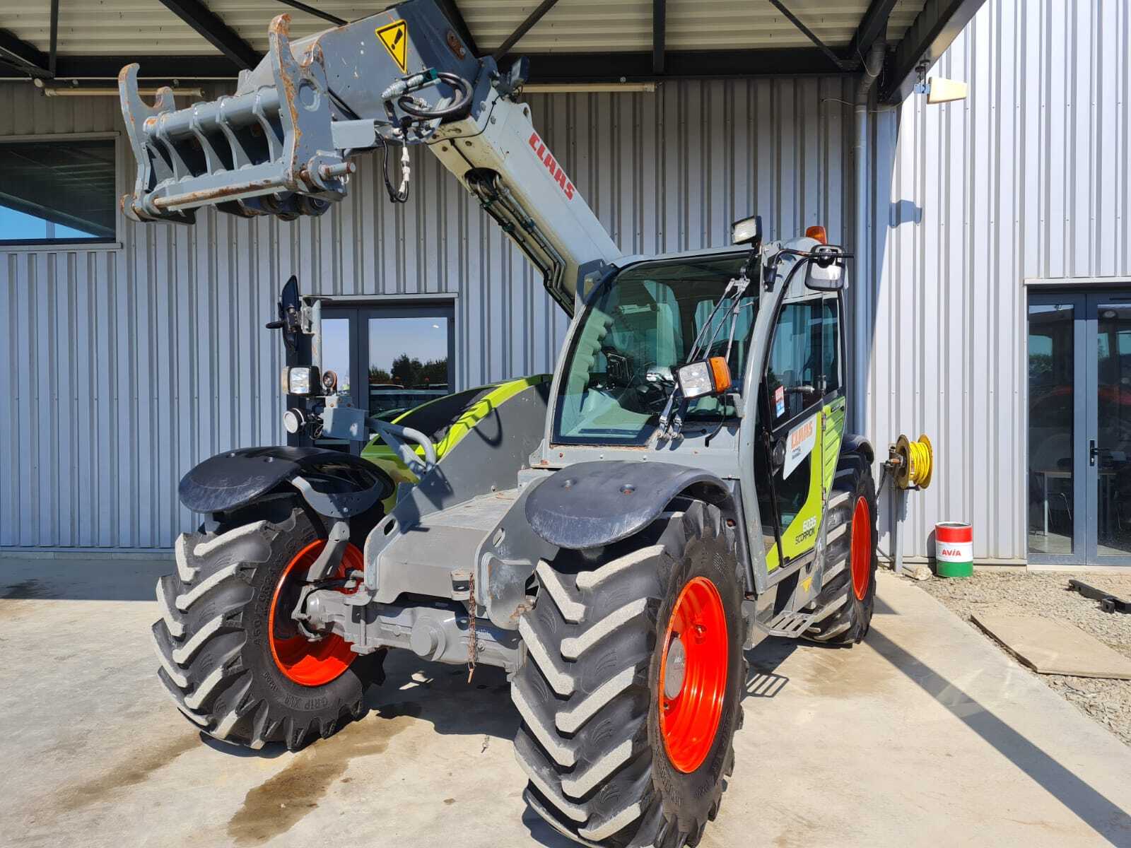 CLAAS SCORPION 6035