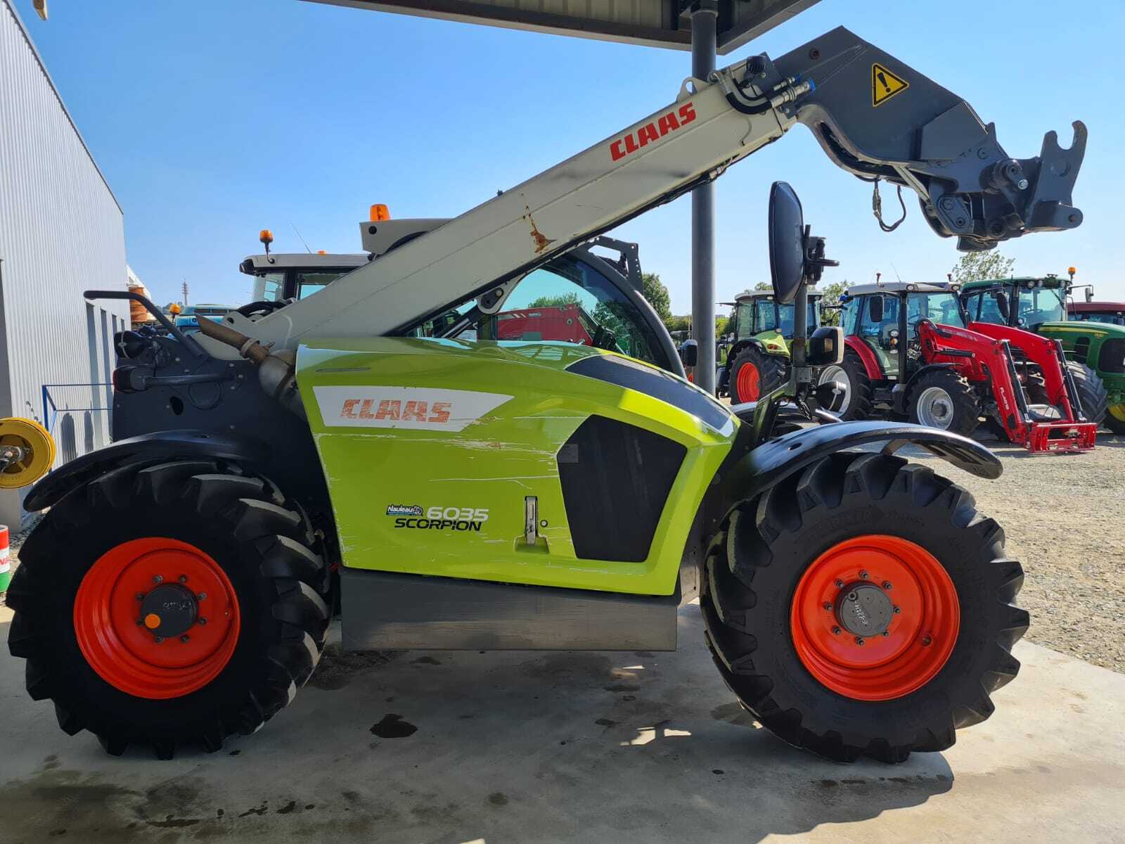 CLAAS SCORPION 6035