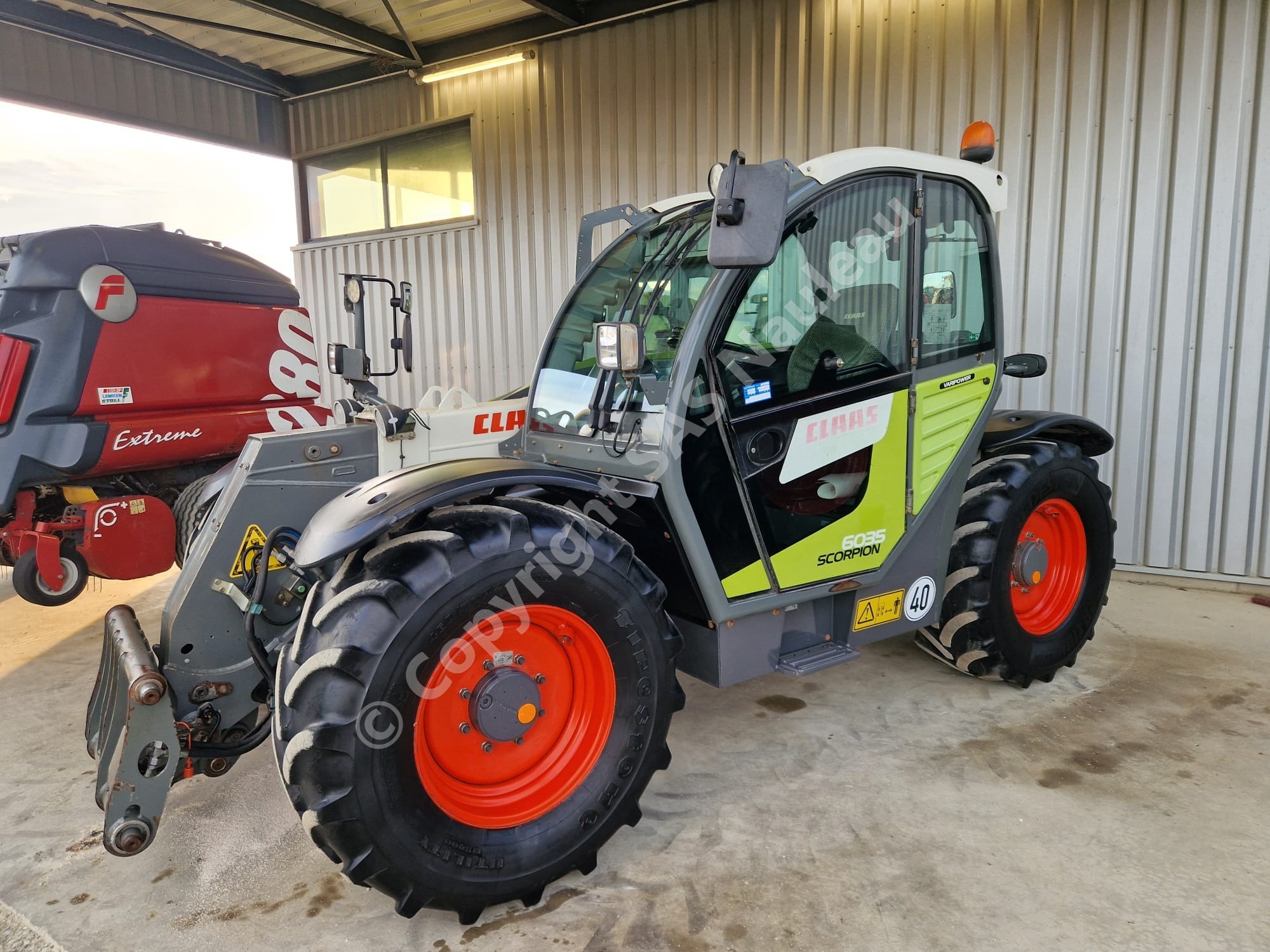 CLAAS SCORPION 6035