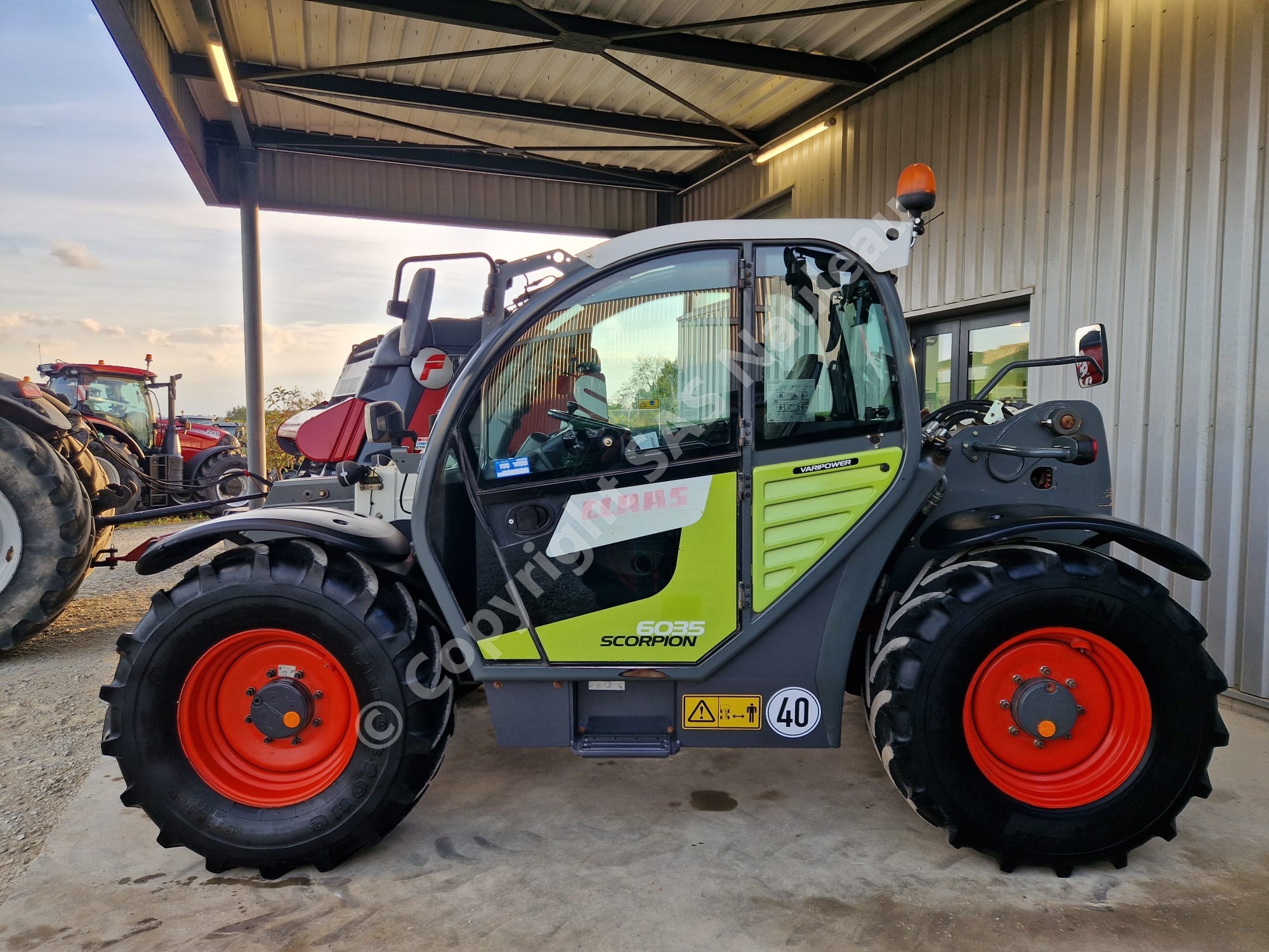 CLAAS SCORPION 6035