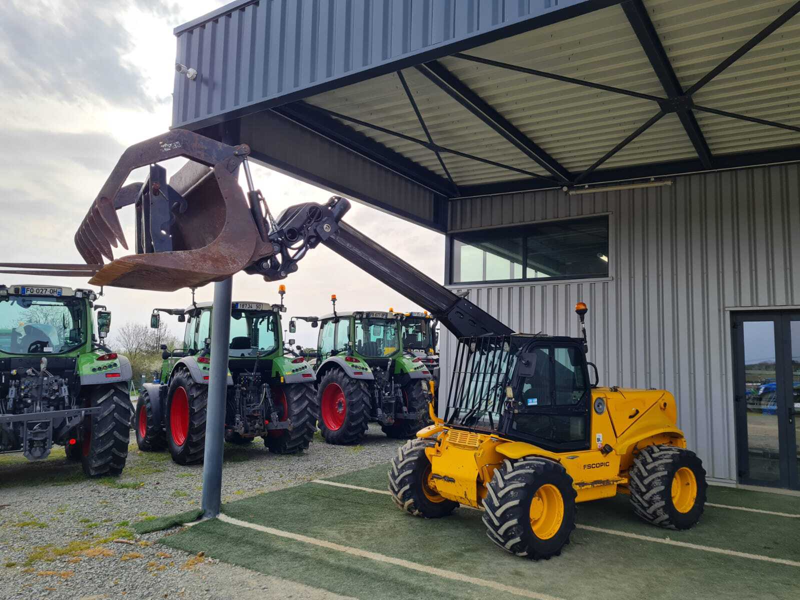 JCB 520.50