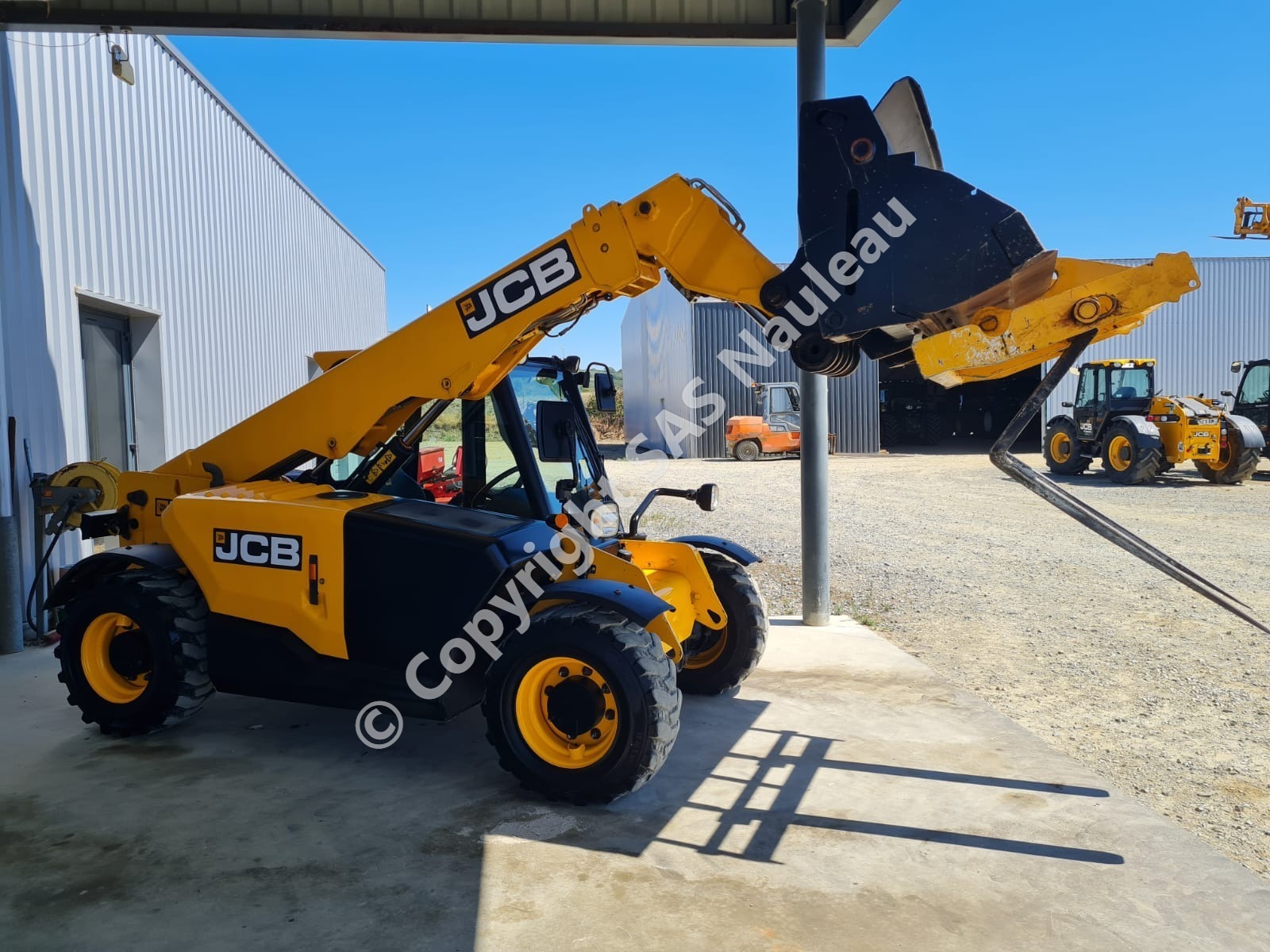 JCB 525-60