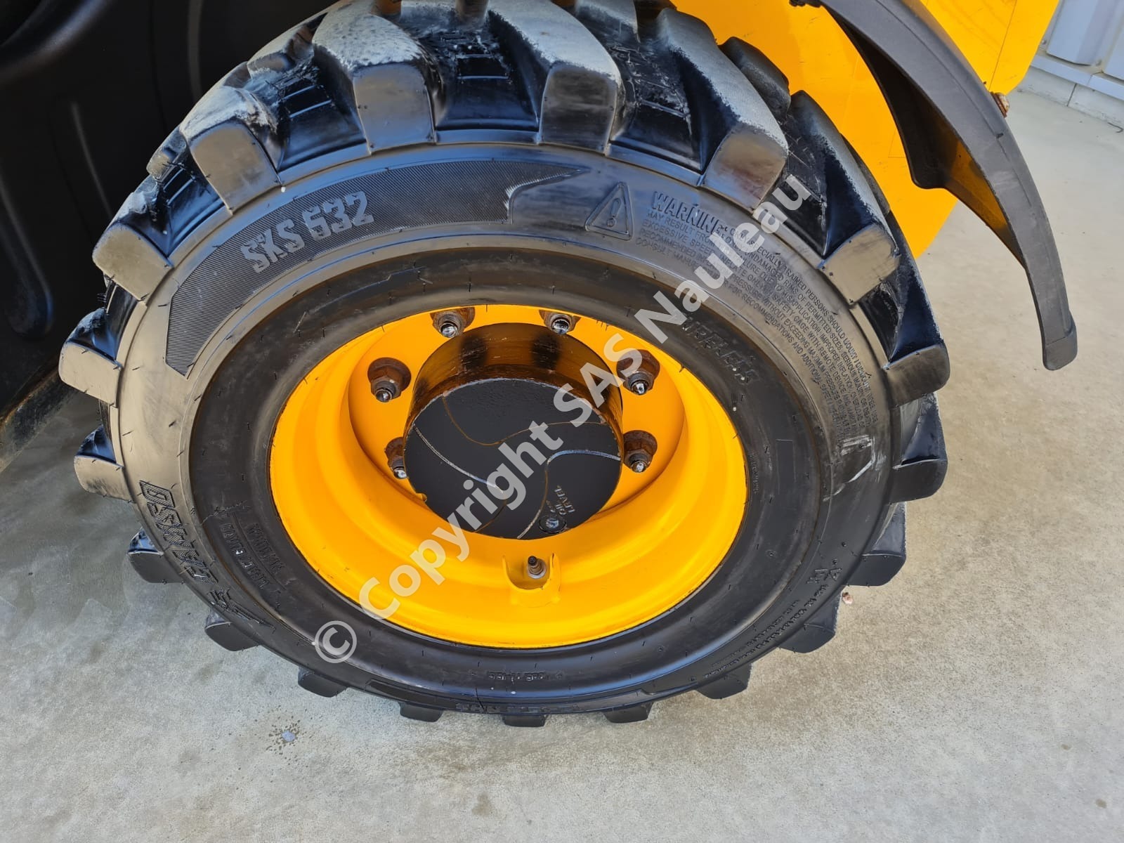 JCB 525-60