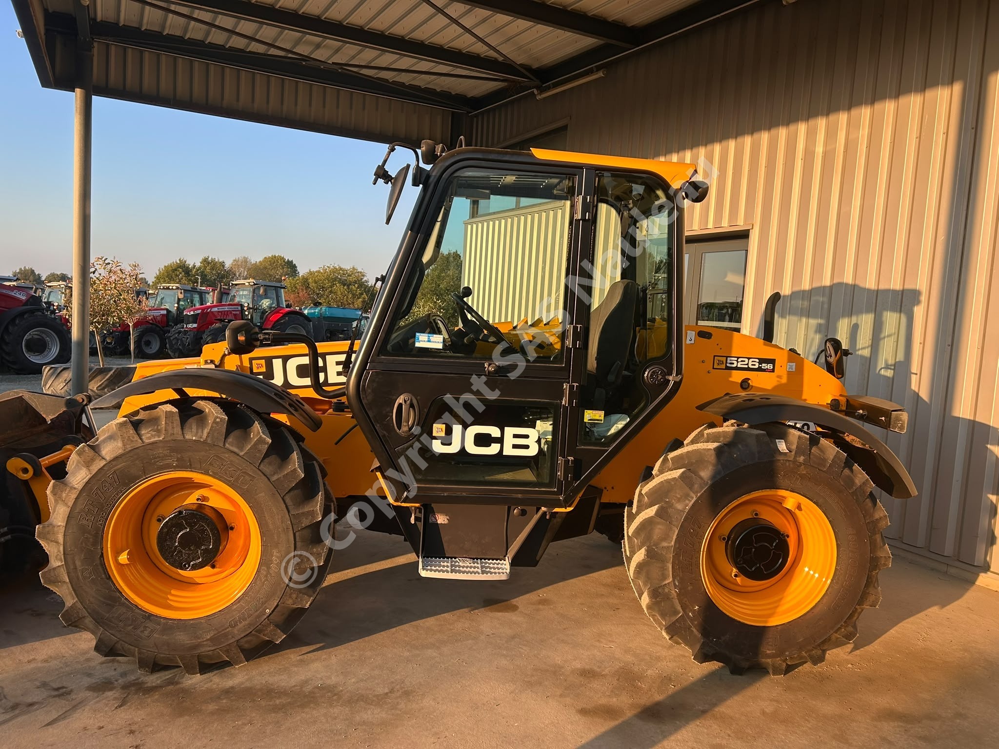 JCB 625.56