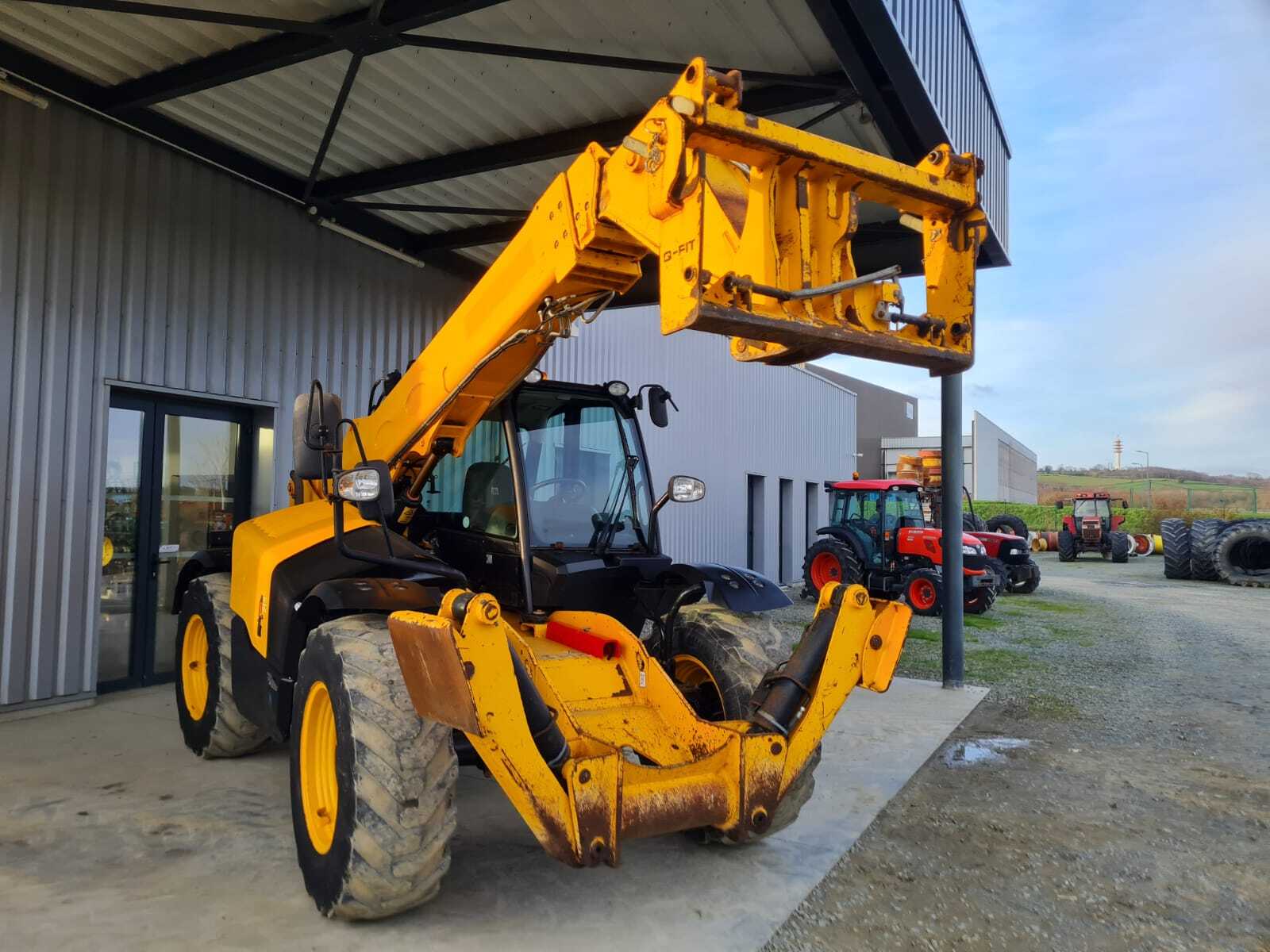 JCB 533.105