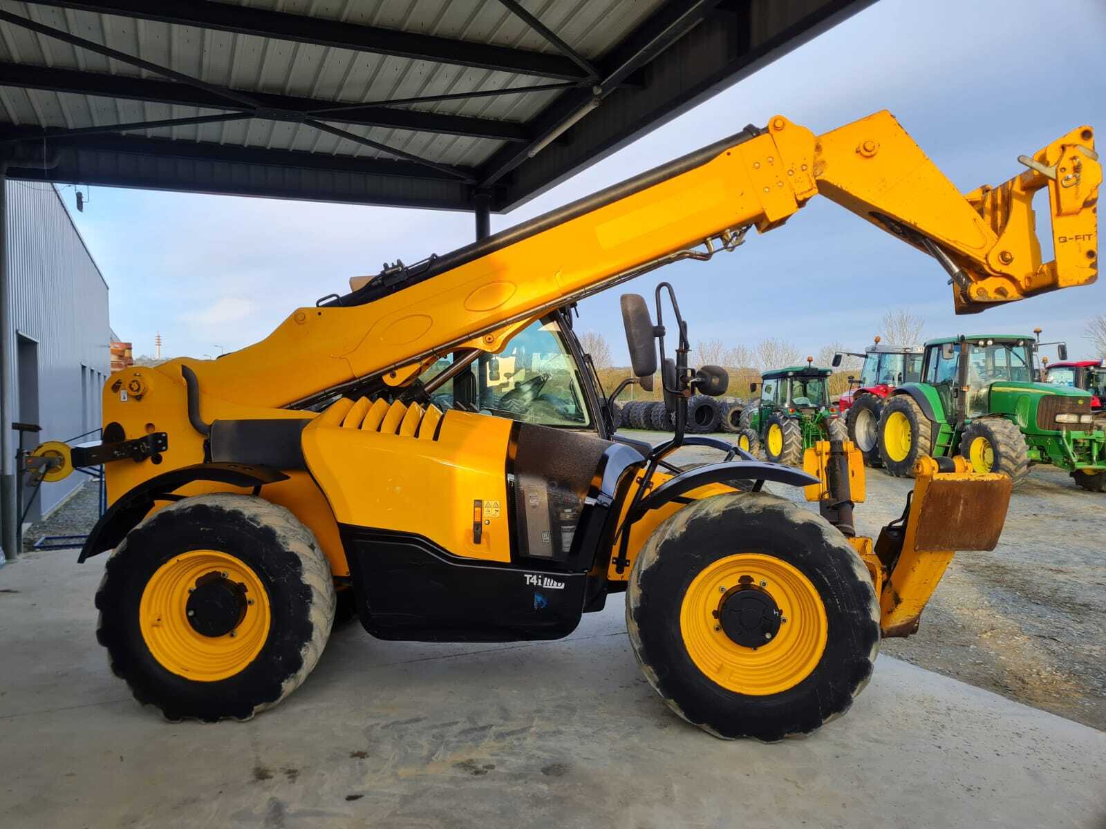 JCB 533.105