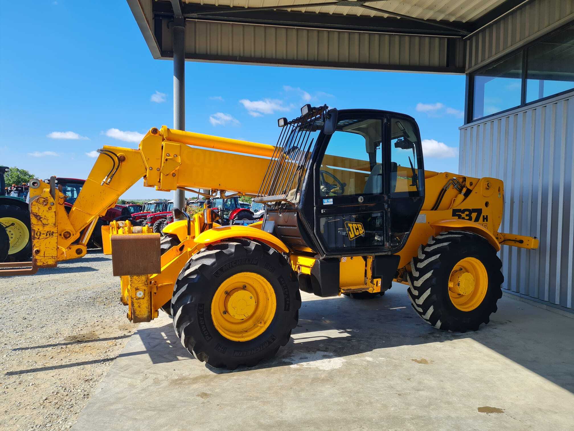 JCB 537.135