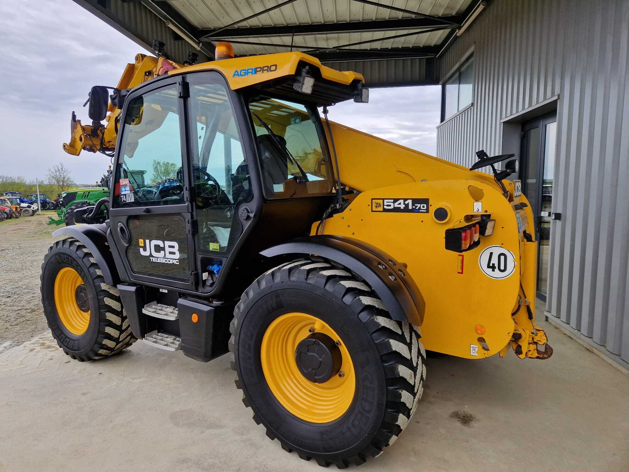 JCB 541.70 AGRIPRO