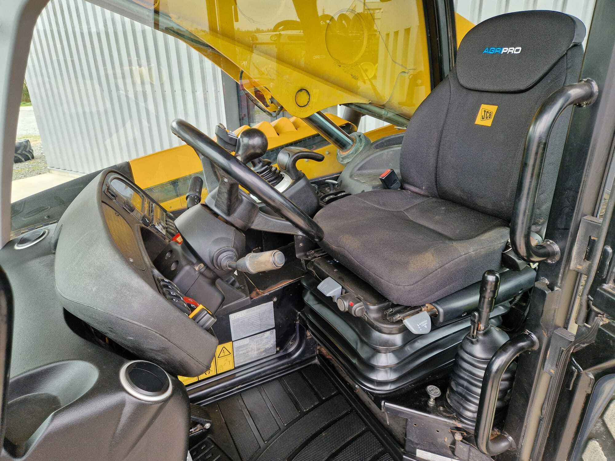 JCB 541.70 AGRIPRO