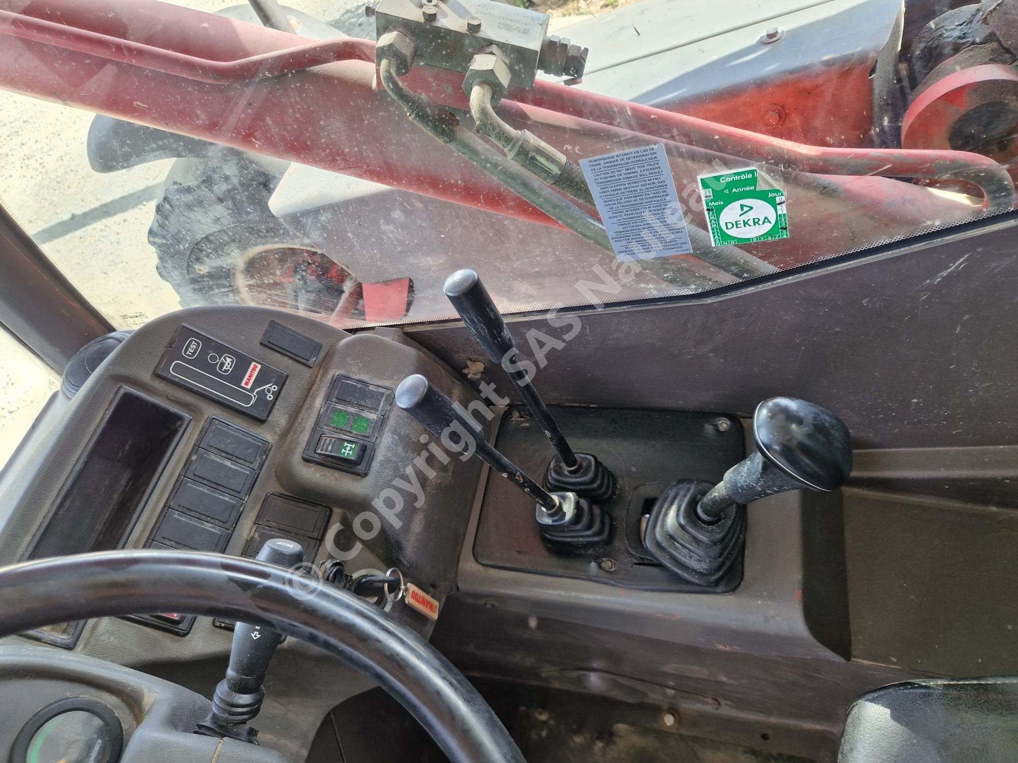 MANITOU MT 523
