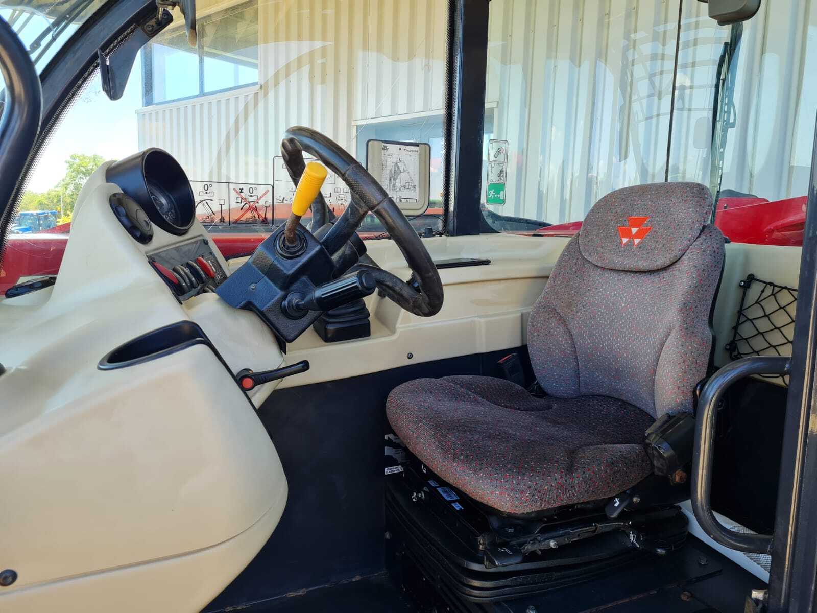 MASSEY FERGUSON TH7038