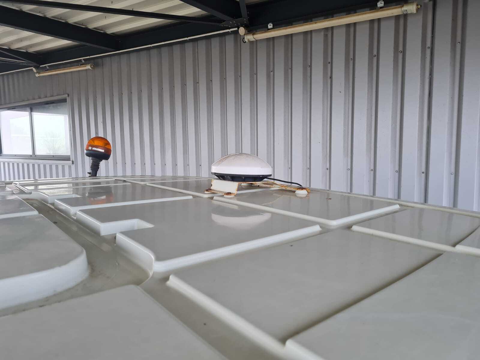 CLAAS AXION 830 CMATIC