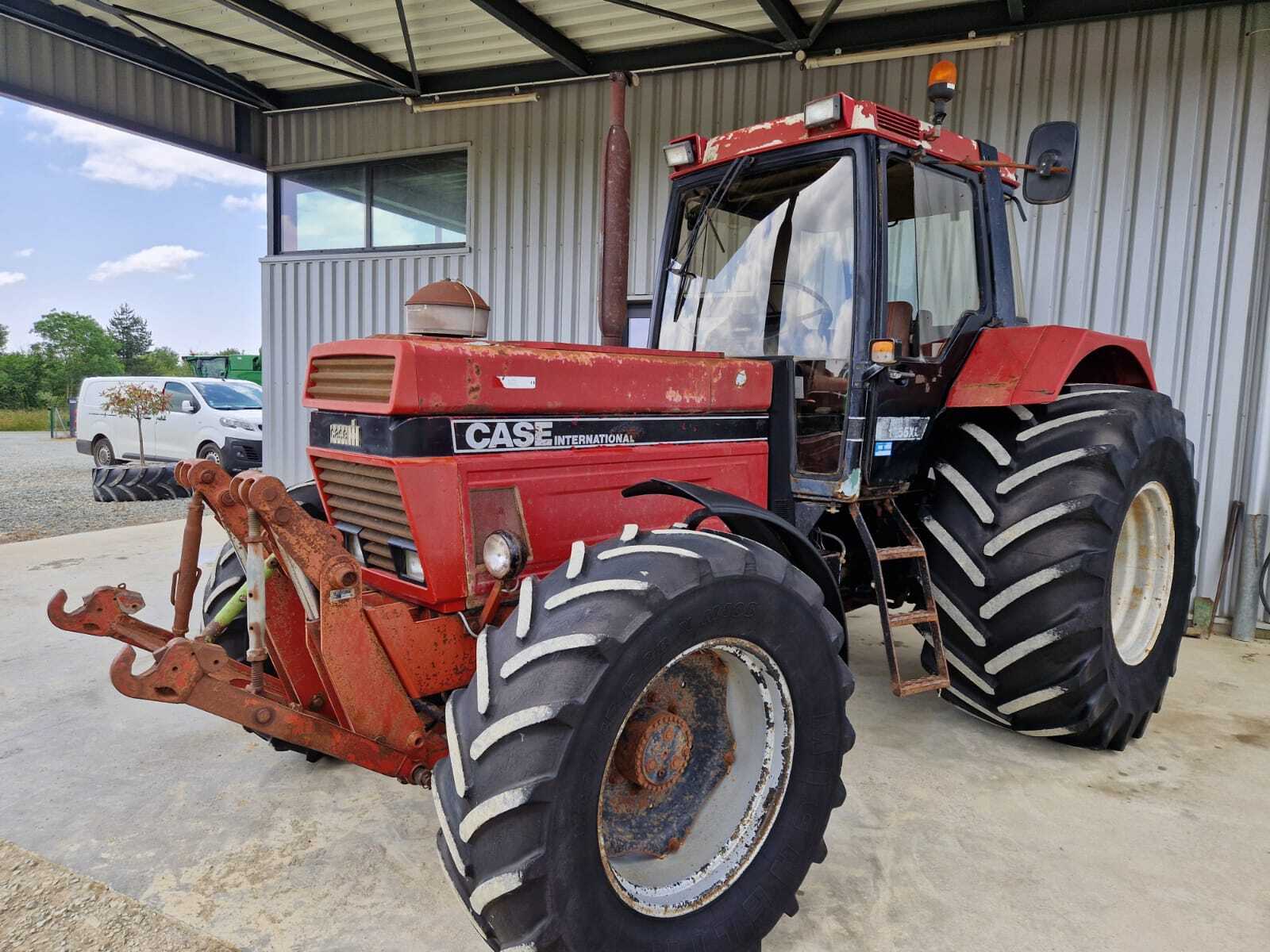 CASE IH 1255 XL