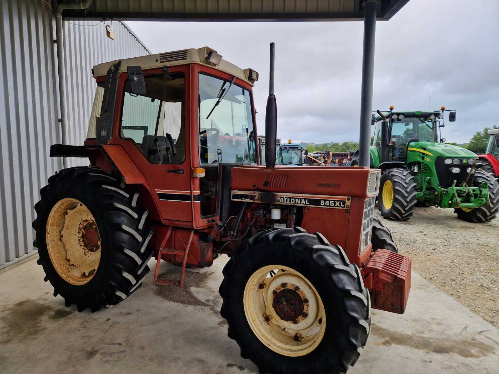 CASE IH 845 XL