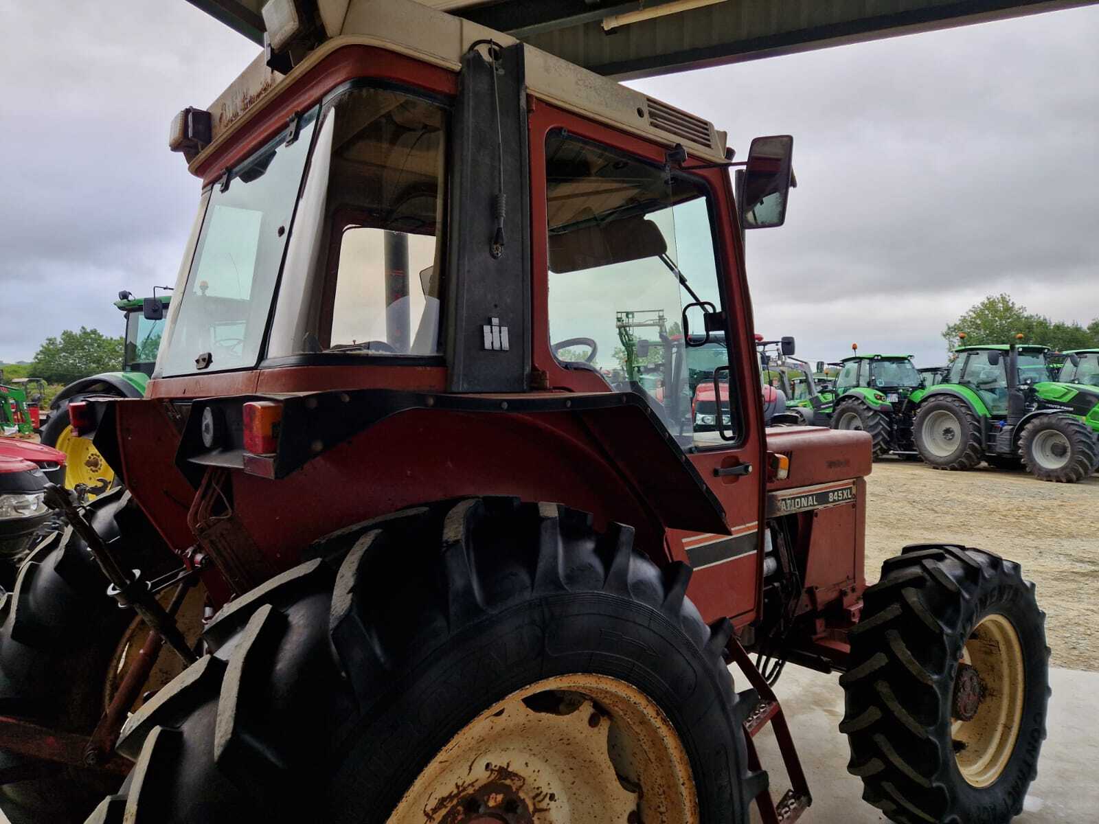 CASE IH 845 XL