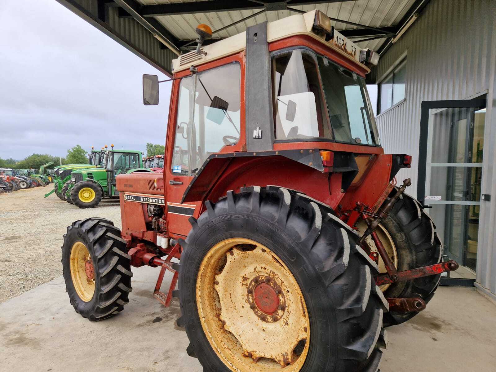 CASE IH 845 XL