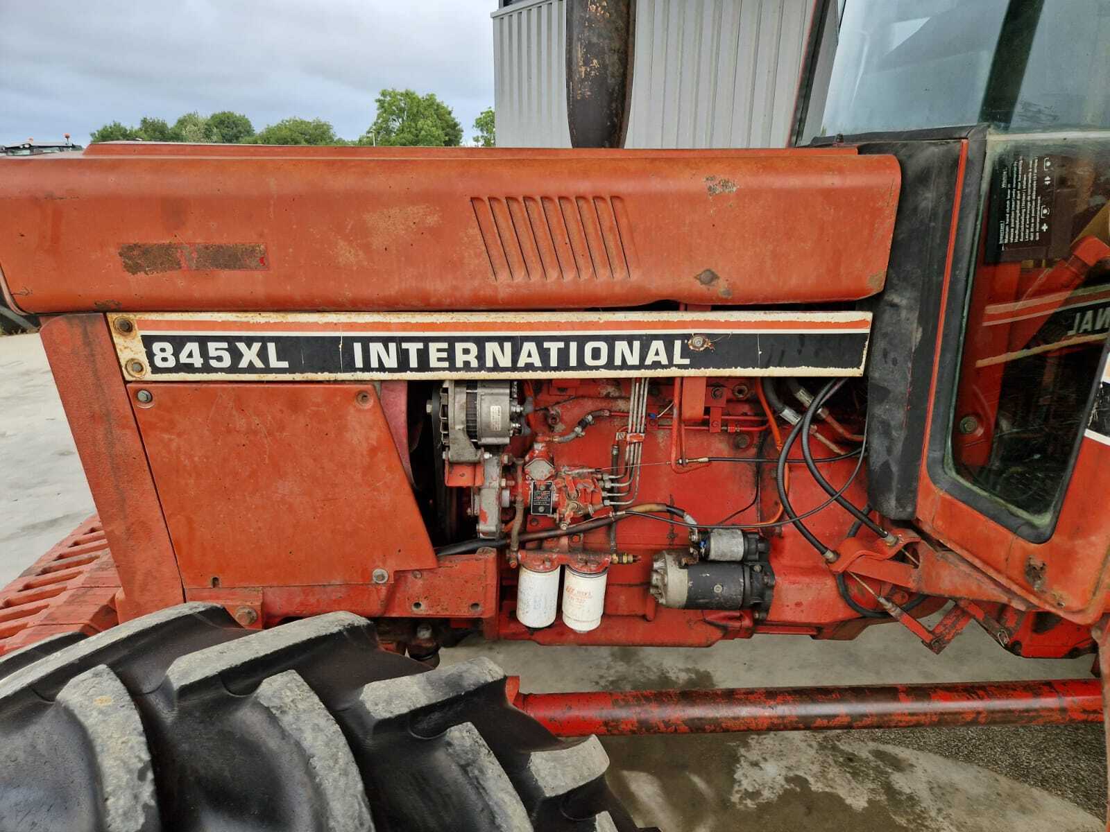 CASE IH 845 XL