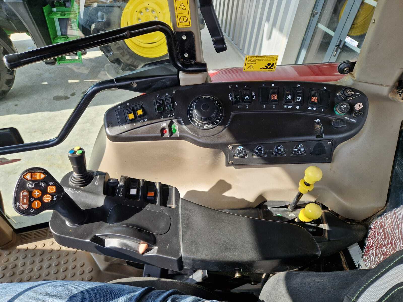 CASE IH CVX 175