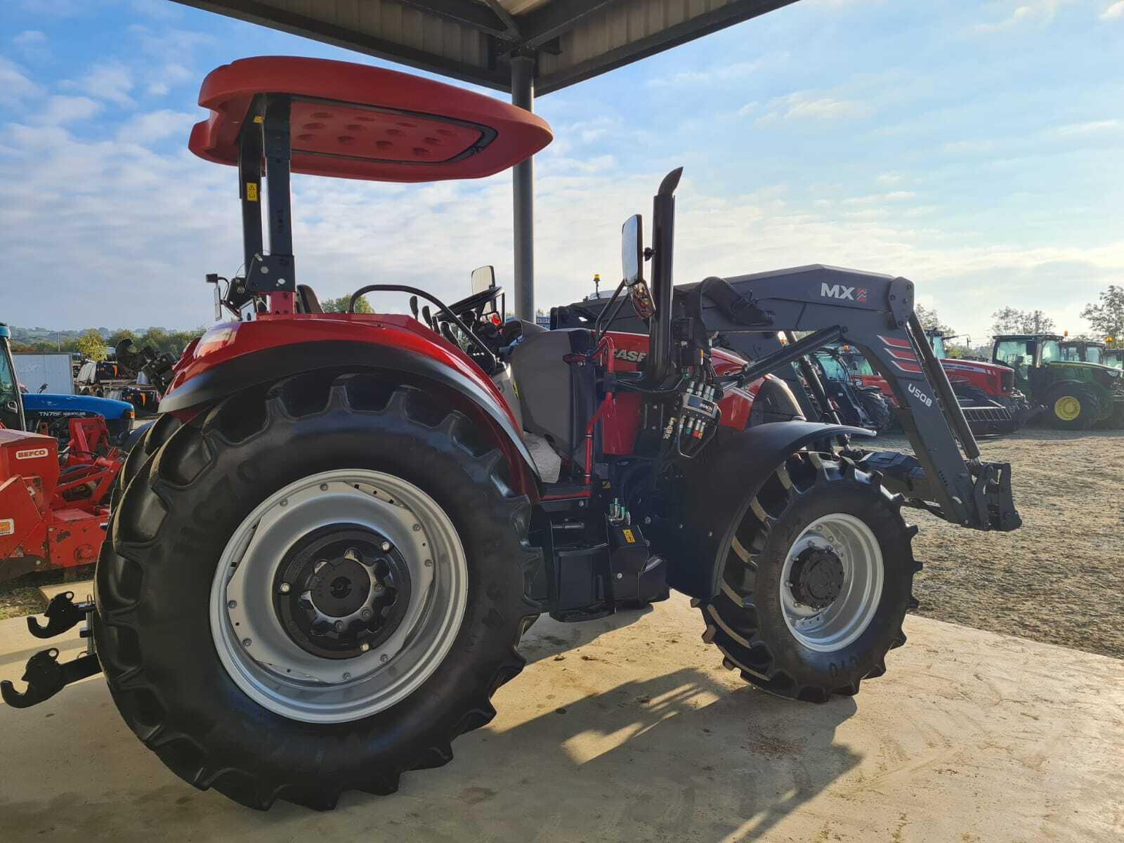 CASE IH FARMALL 100C
