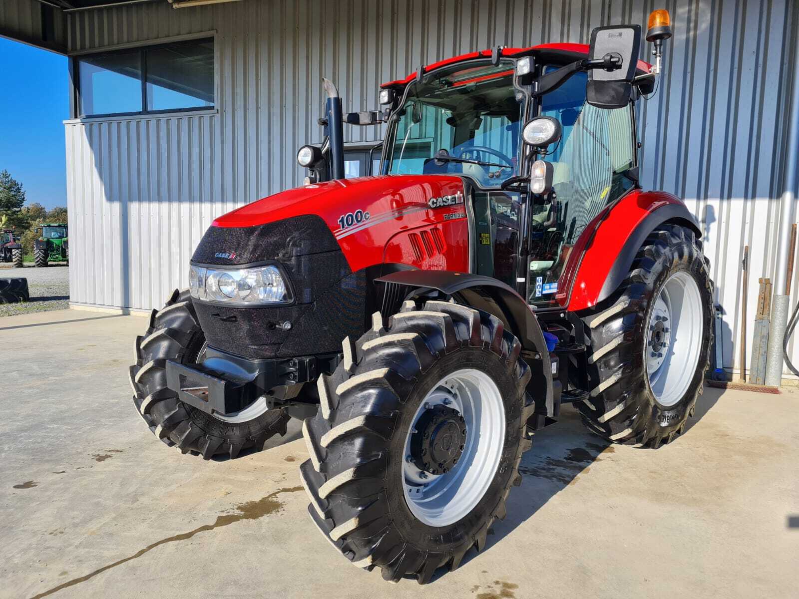 CASE IH FARMALL 100C