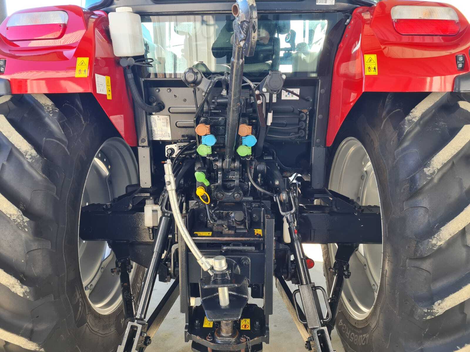 CASE IH FARMALL 100C