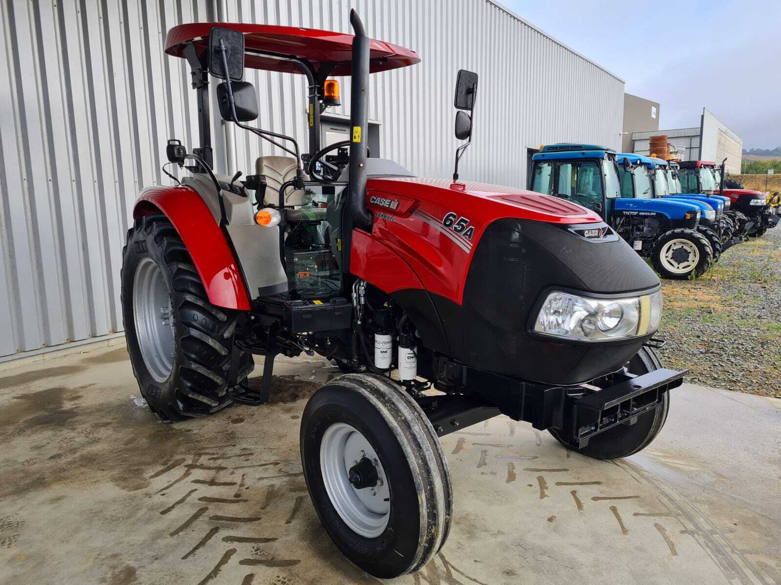 CASE IH FARMALL 65A