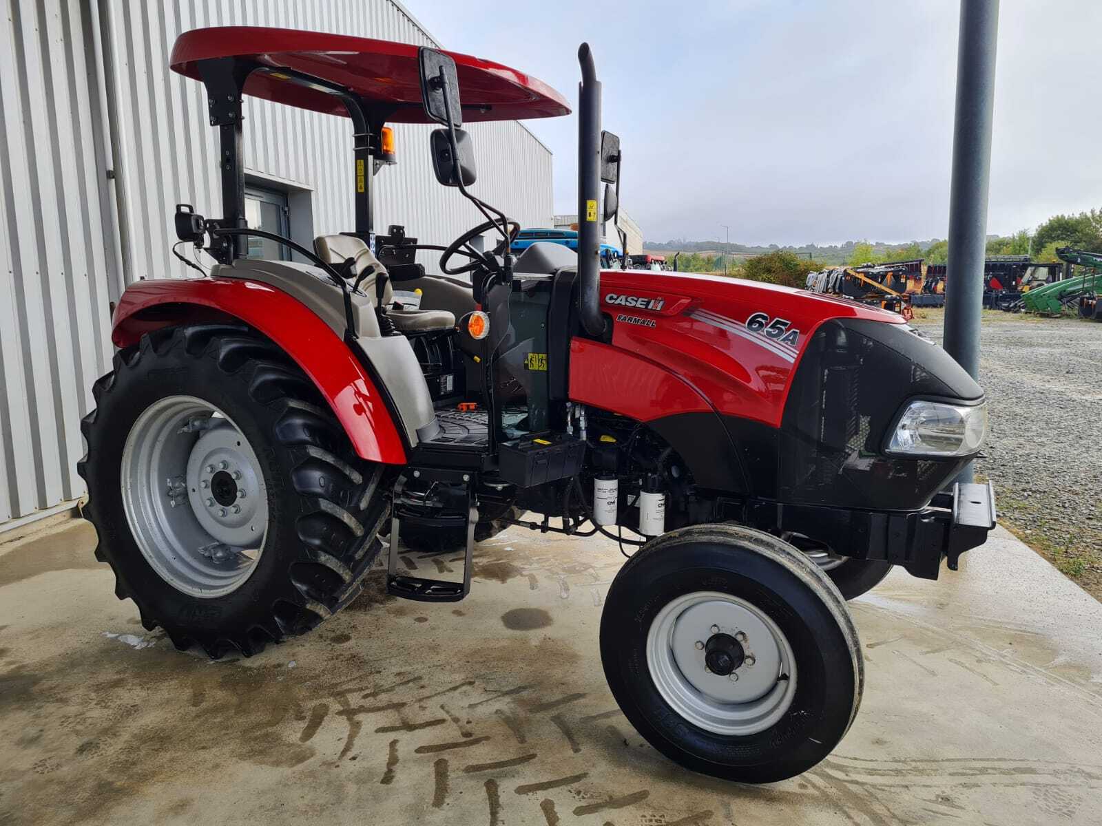 CASE IH FARMALL 65A