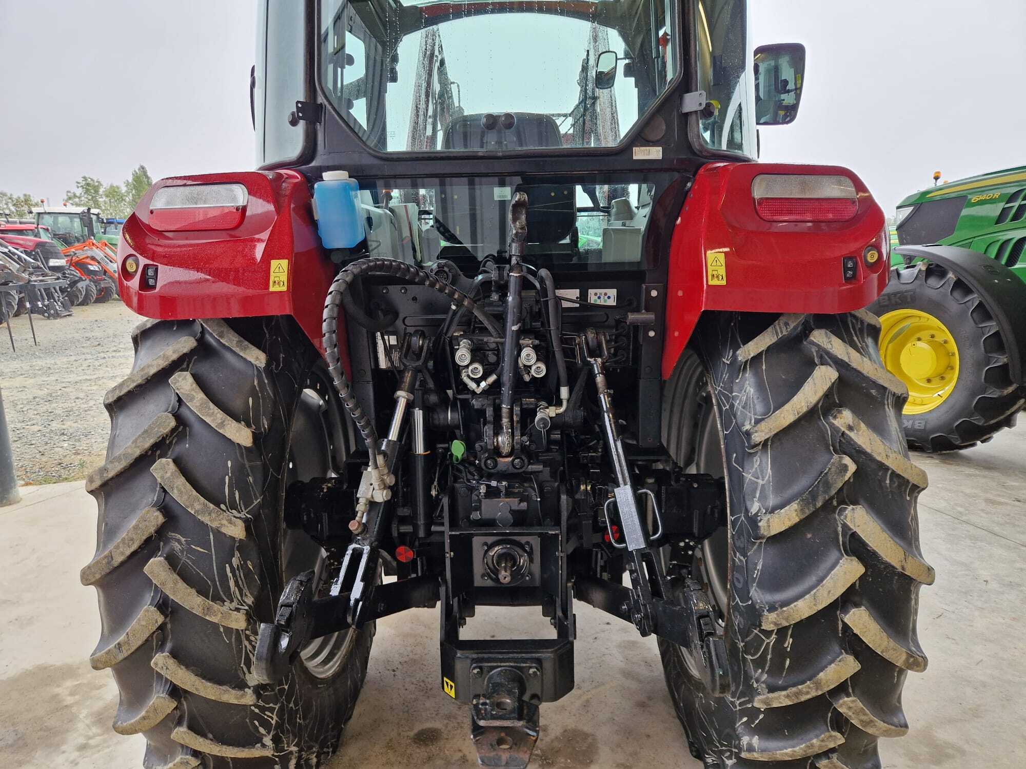 CASE IH FARMALL 85C