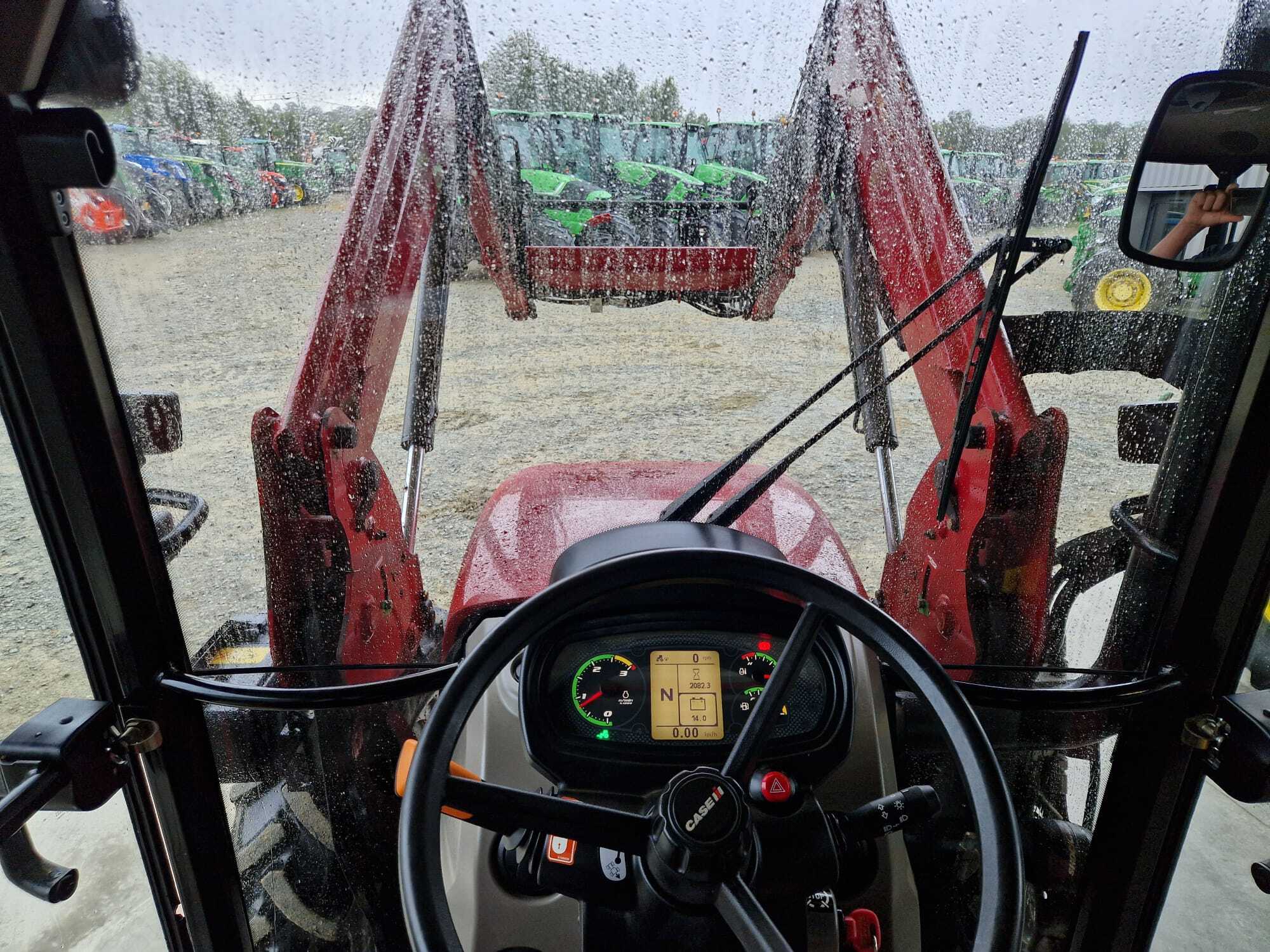 CASE IH FARMALL 85C