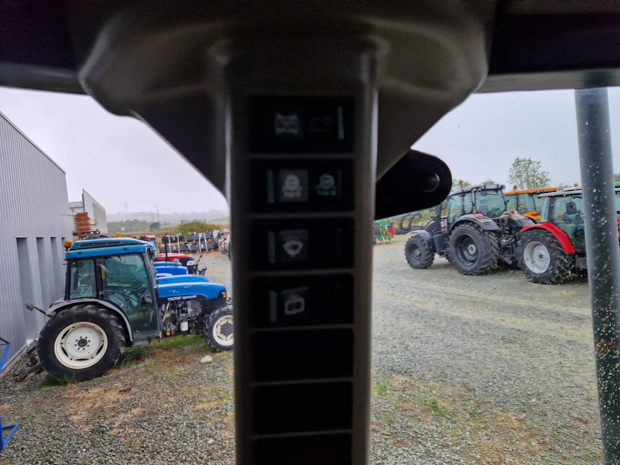 CASE IH FARMALL 85C