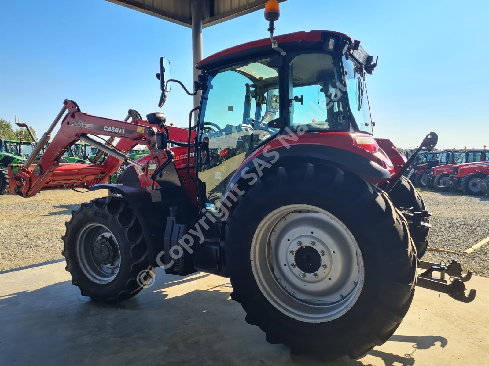 CASE IH FARMALL 95