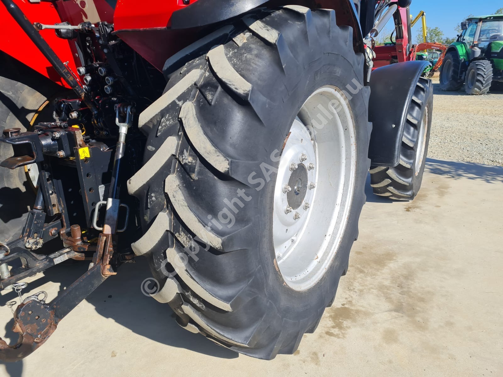 CASE IH FARMALL 95