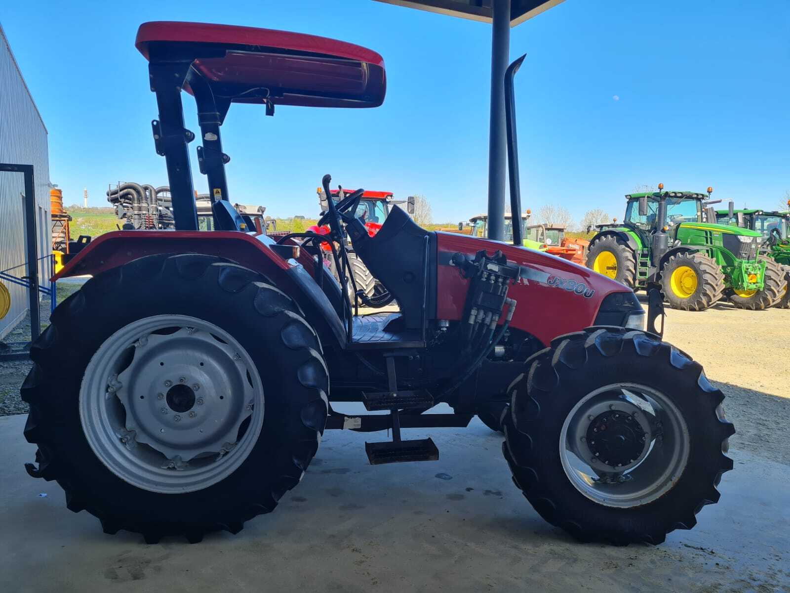 CASE IH JX80U