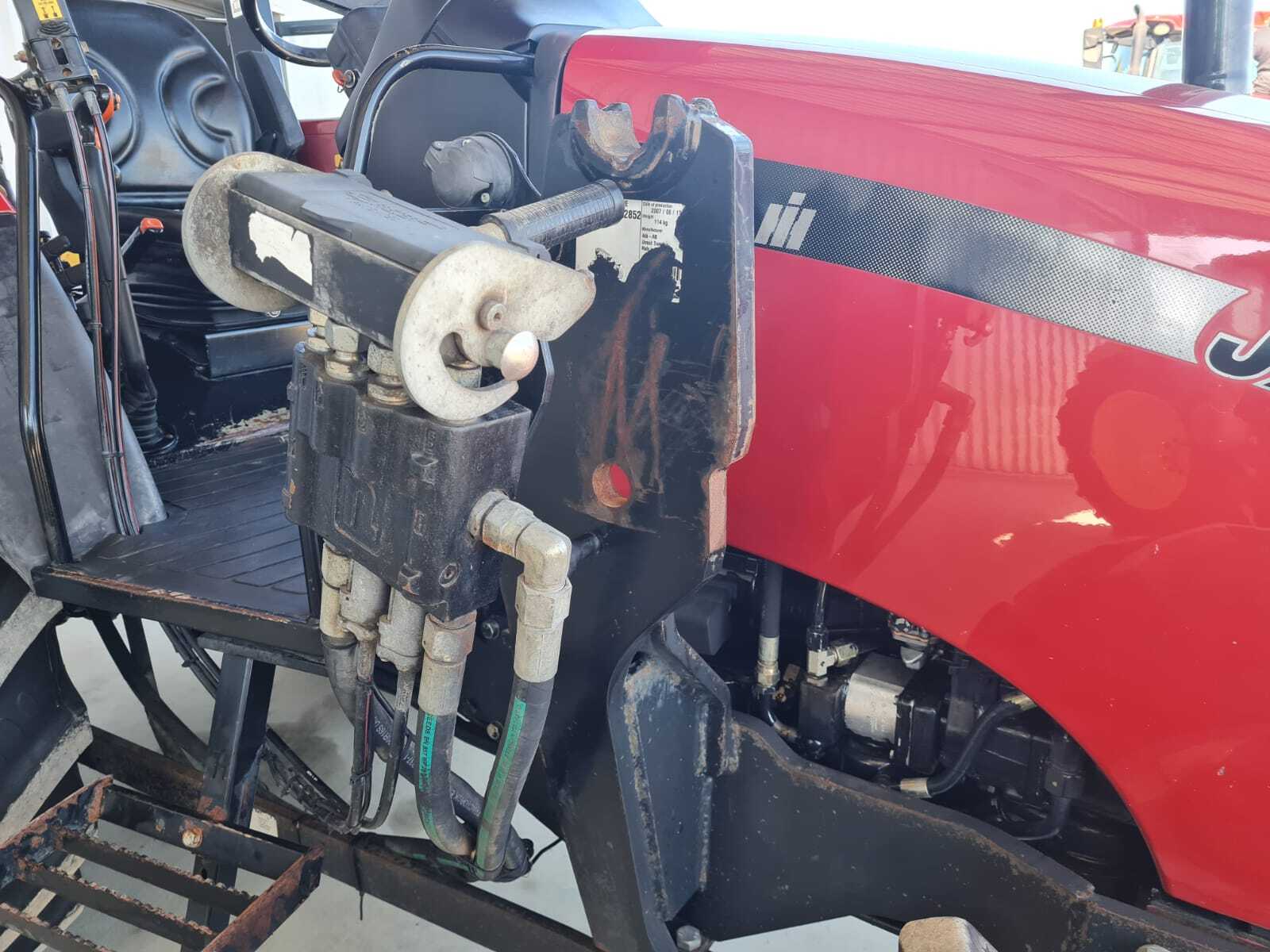 CASE IH JX80U