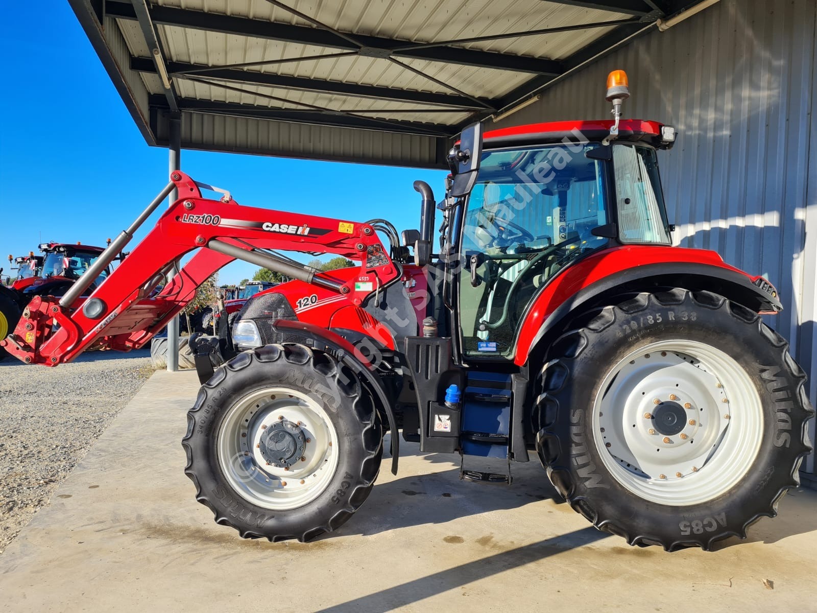 CASE IH LUXXUM 120