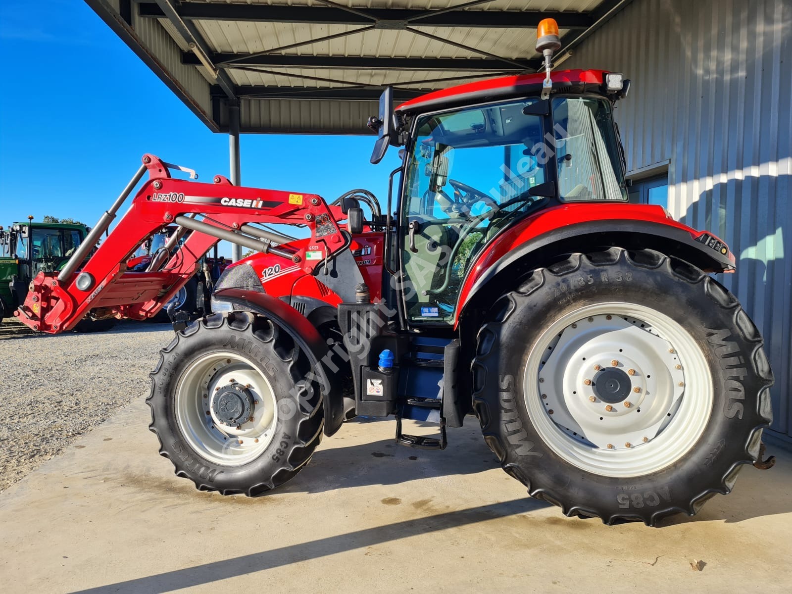 CASE IH LUXXUM 120