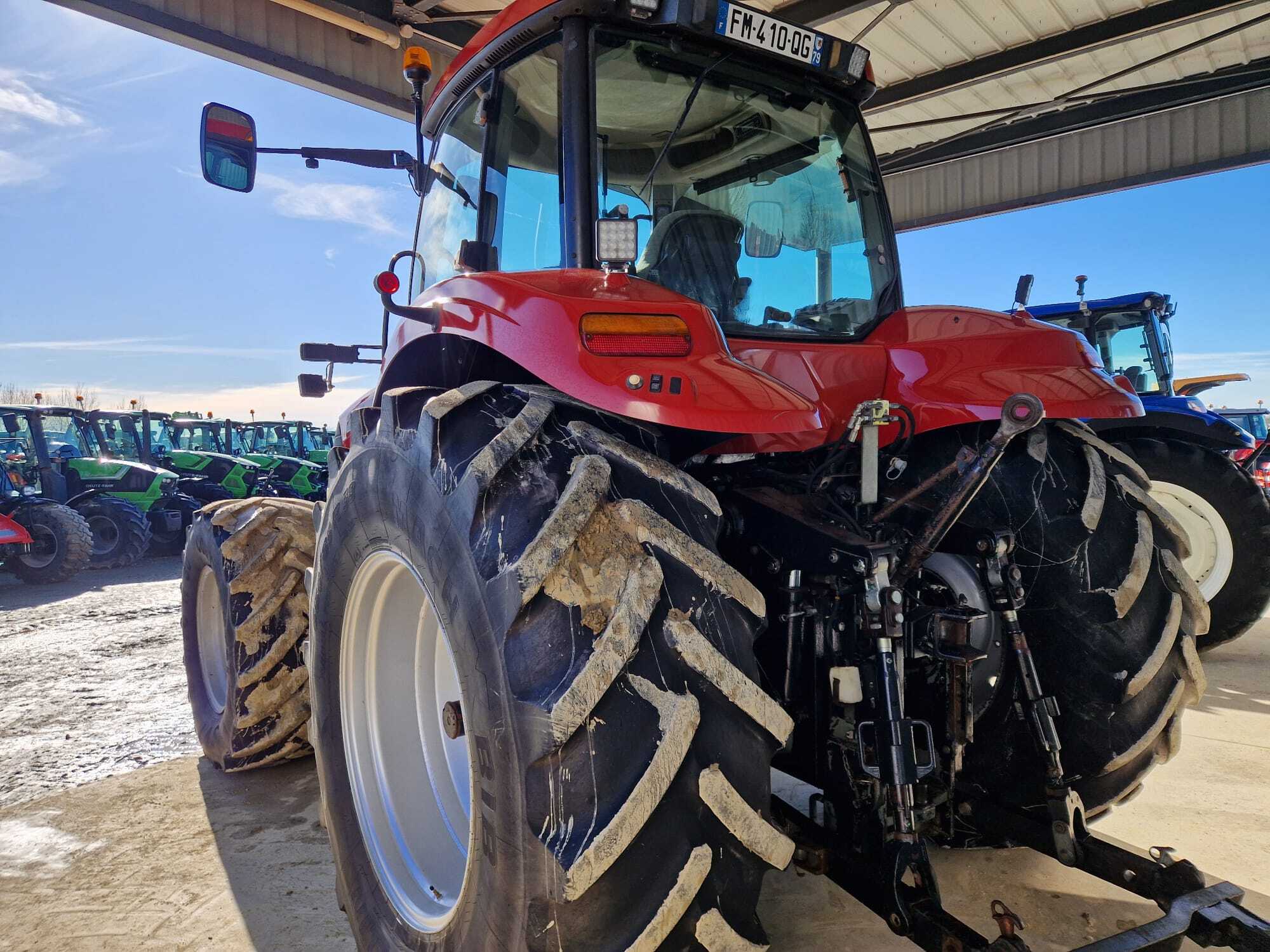CASE IH MAGNUM 225