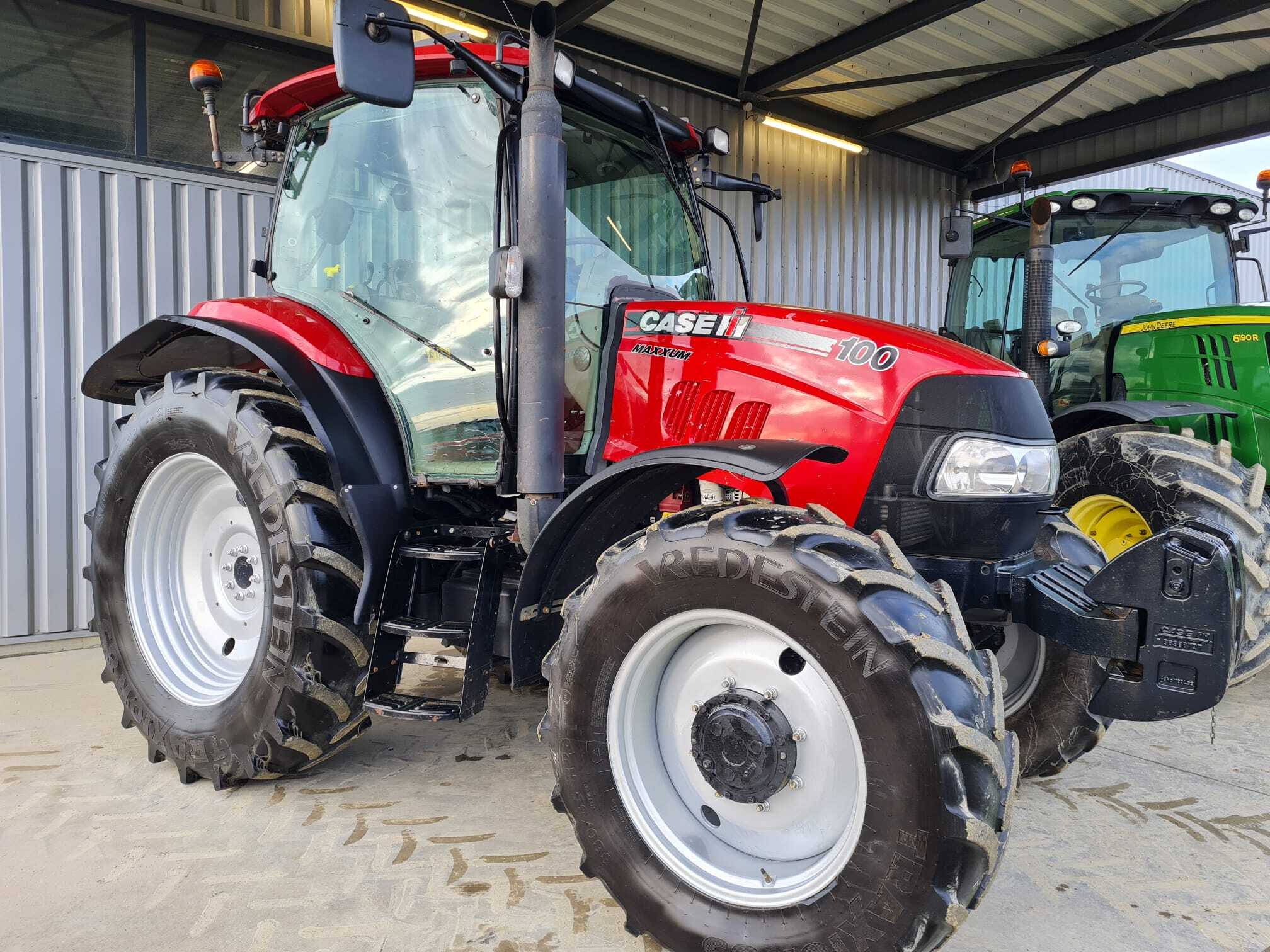 CASE IH MAXXUM 100