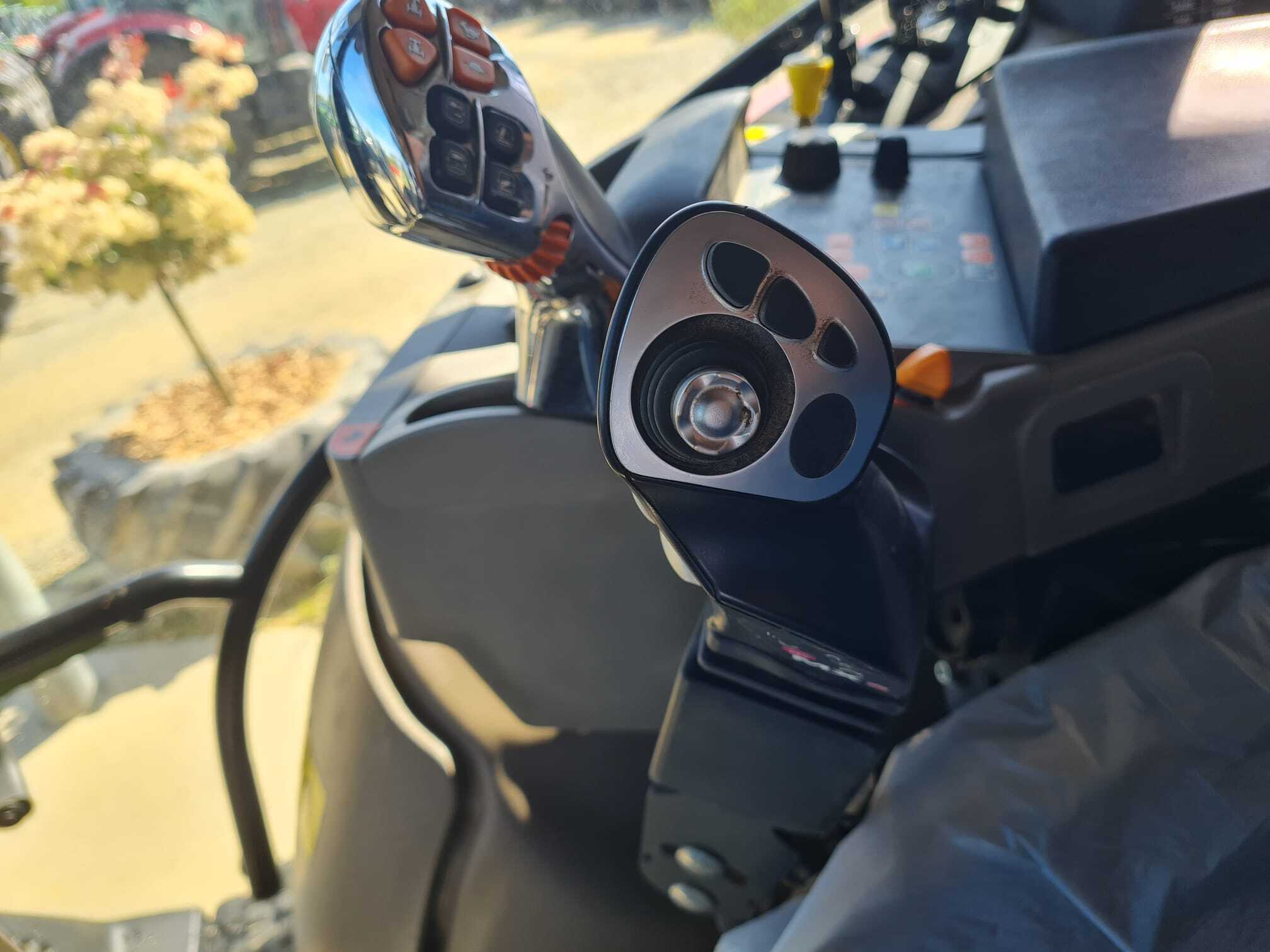 CASE IH MAXXUM 115 CVX