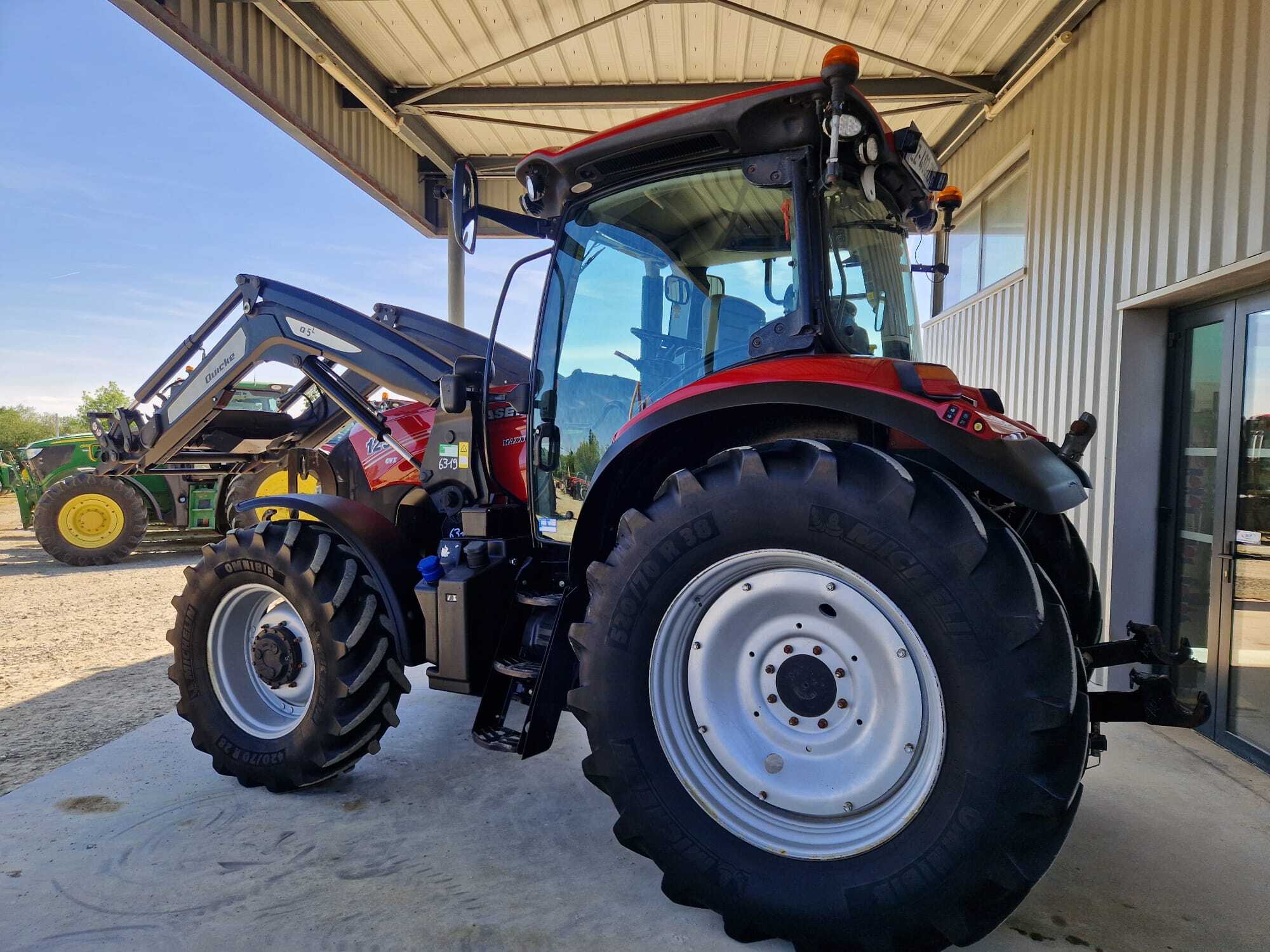 CASE IH MAXXUM 125 CVX