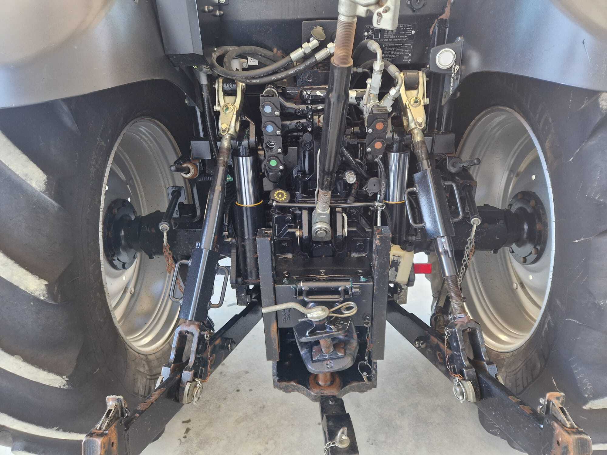 CASE IH MAXXUM 125 CVX