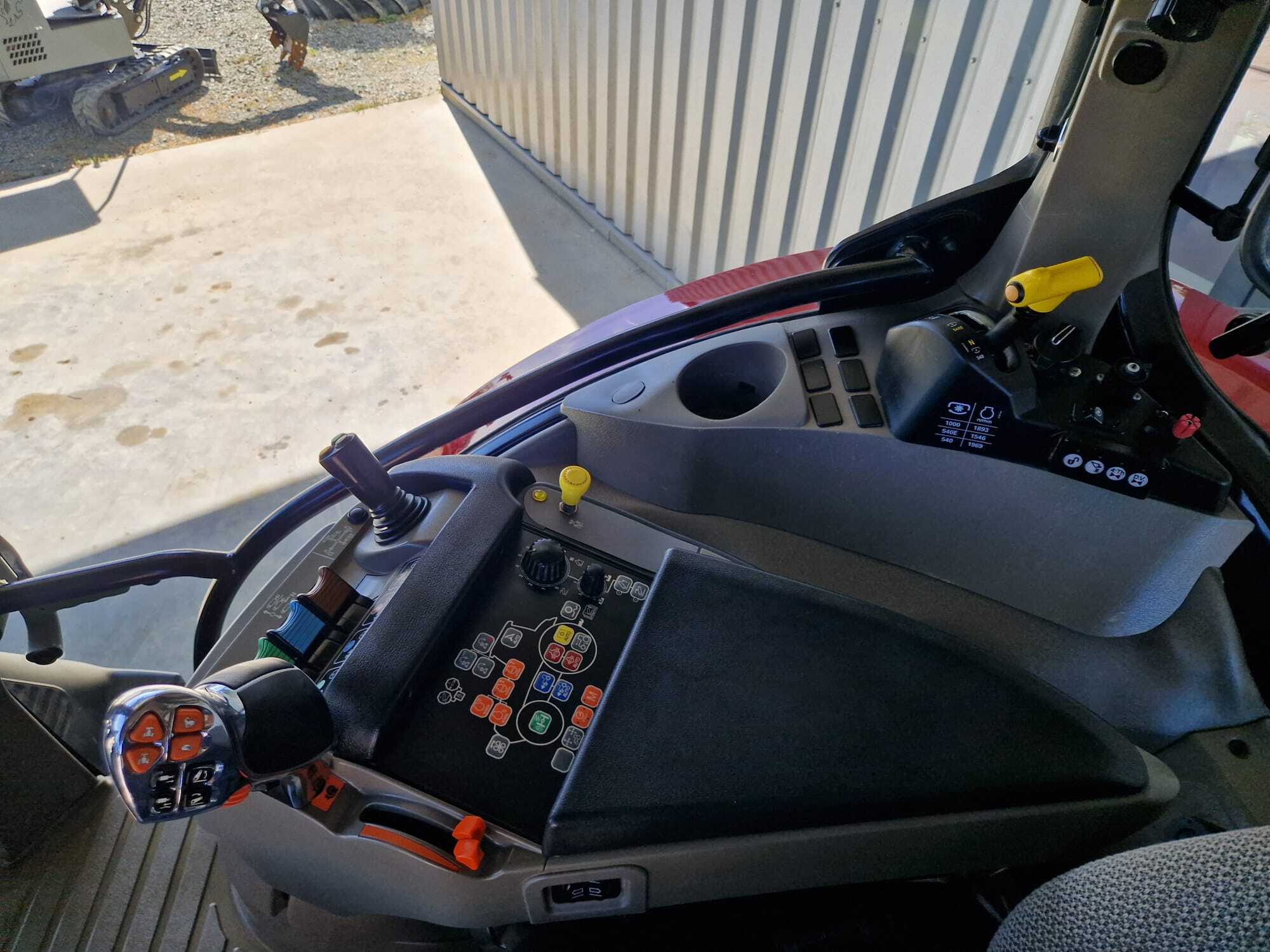 CASE IH MAXXUM 125 CVX