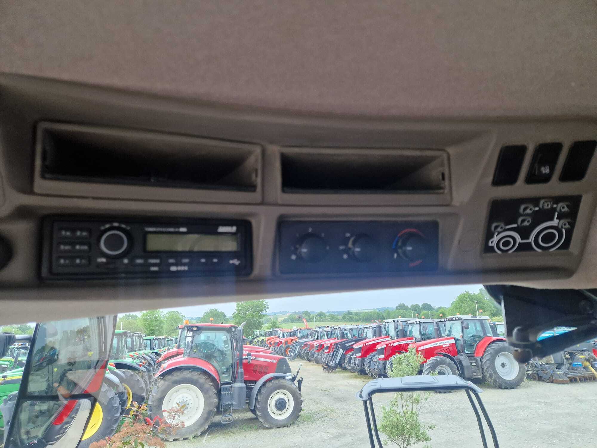 CASE IH MAXXUM 125 AD8