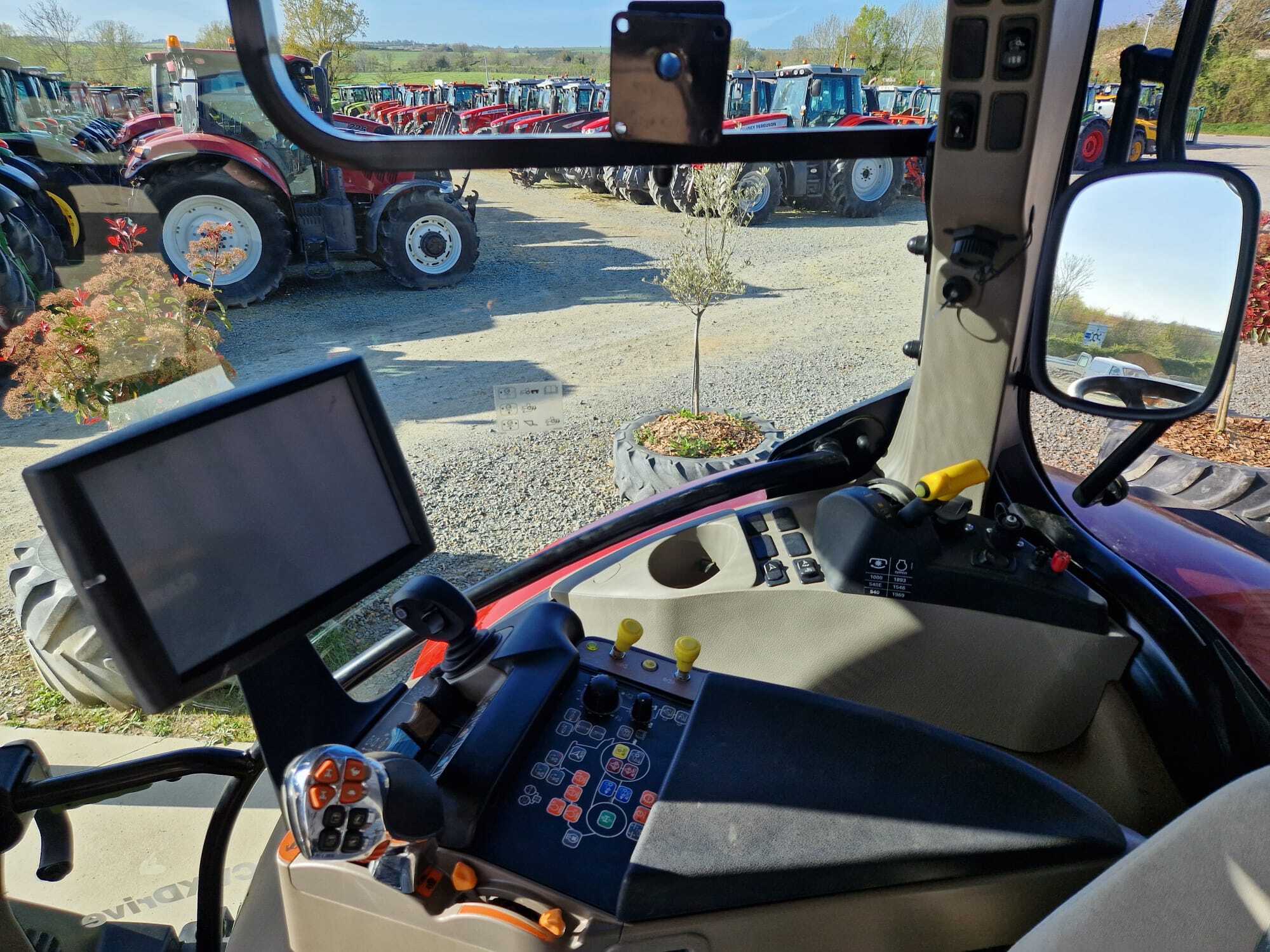 CASE IH MAXXUM 135 CVX