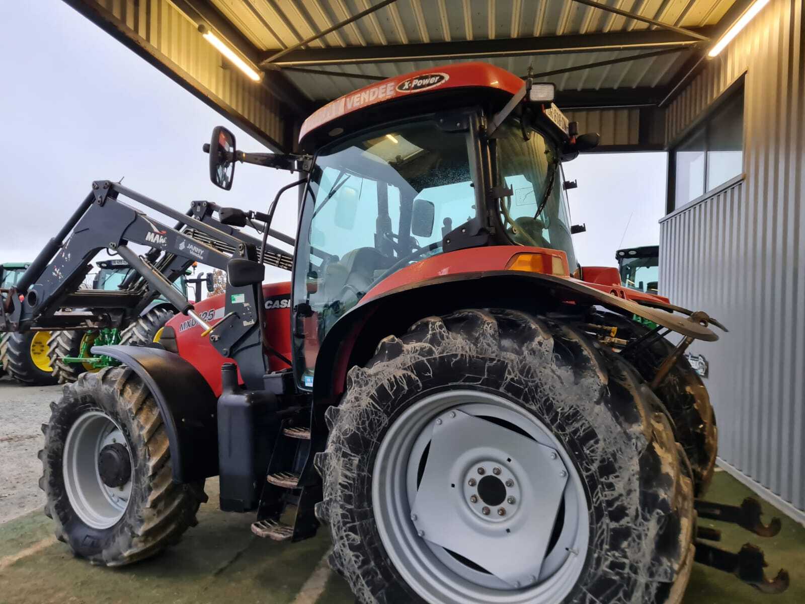 CASE IH MXU 125